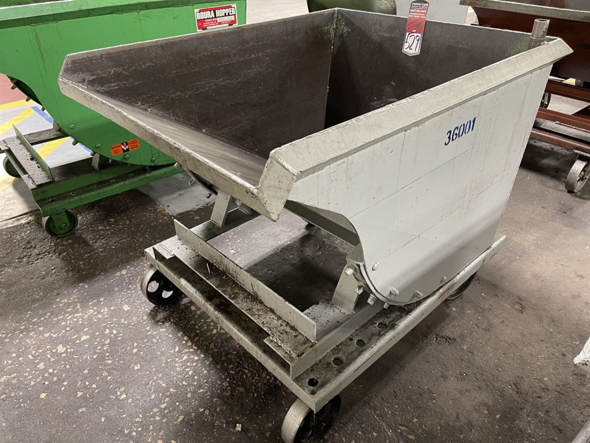 1/2 Cu Yd Self Dumping Hopper on Wheels