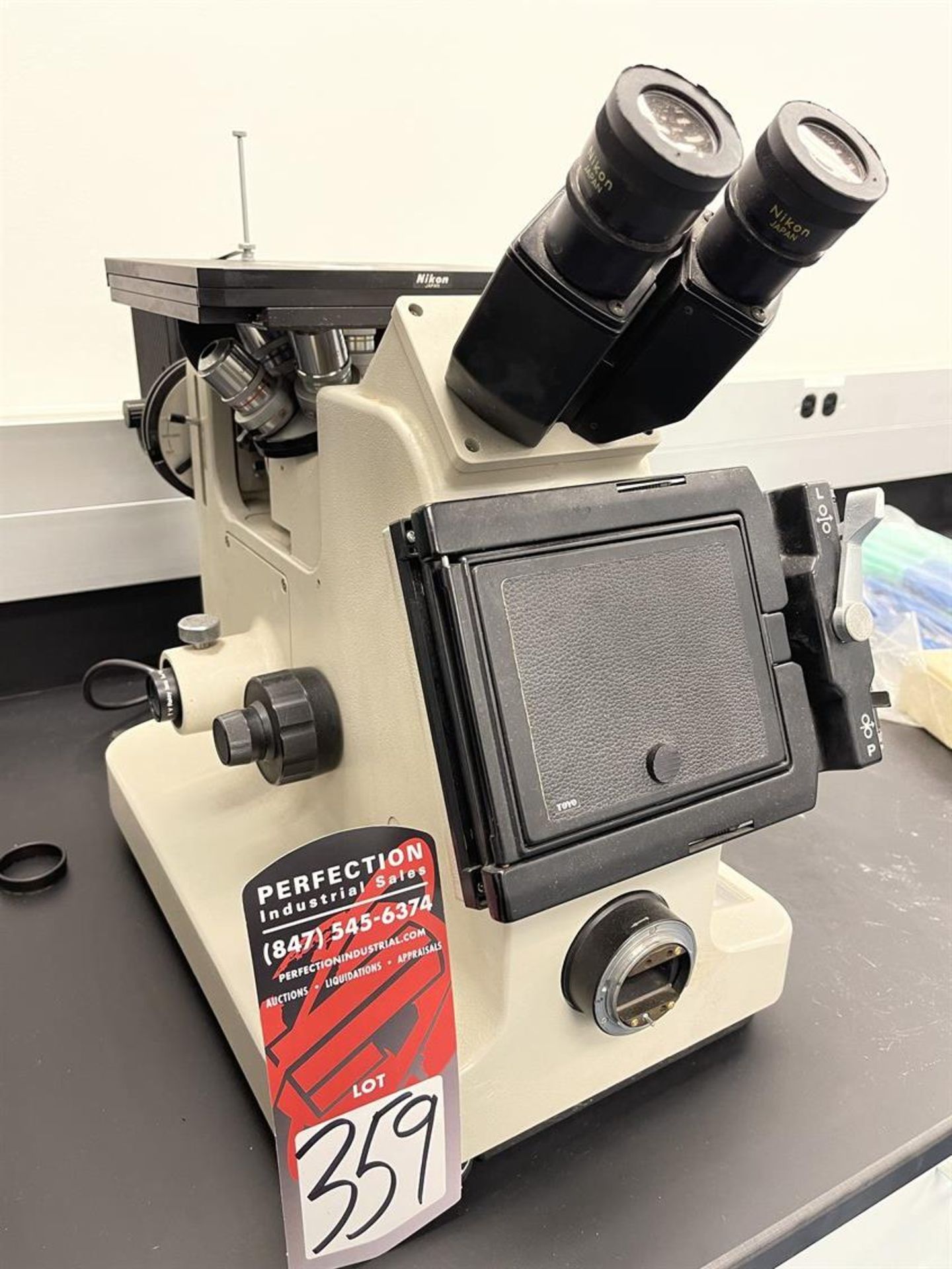 Nikon Epiphot Metallurgical Microscope, s/n 260153, SAP #10113652, (Location: Met Lab) - Image 2 of 5