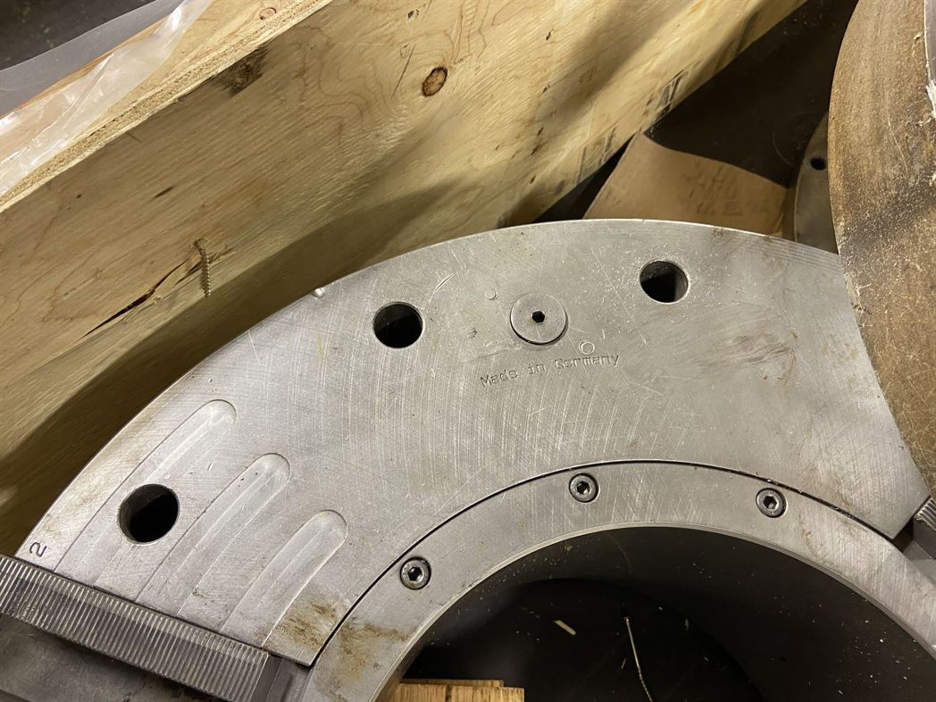 26" 3-Jaw Power Chuck with 12" Hole and backing Plate. - Image 3 of 5