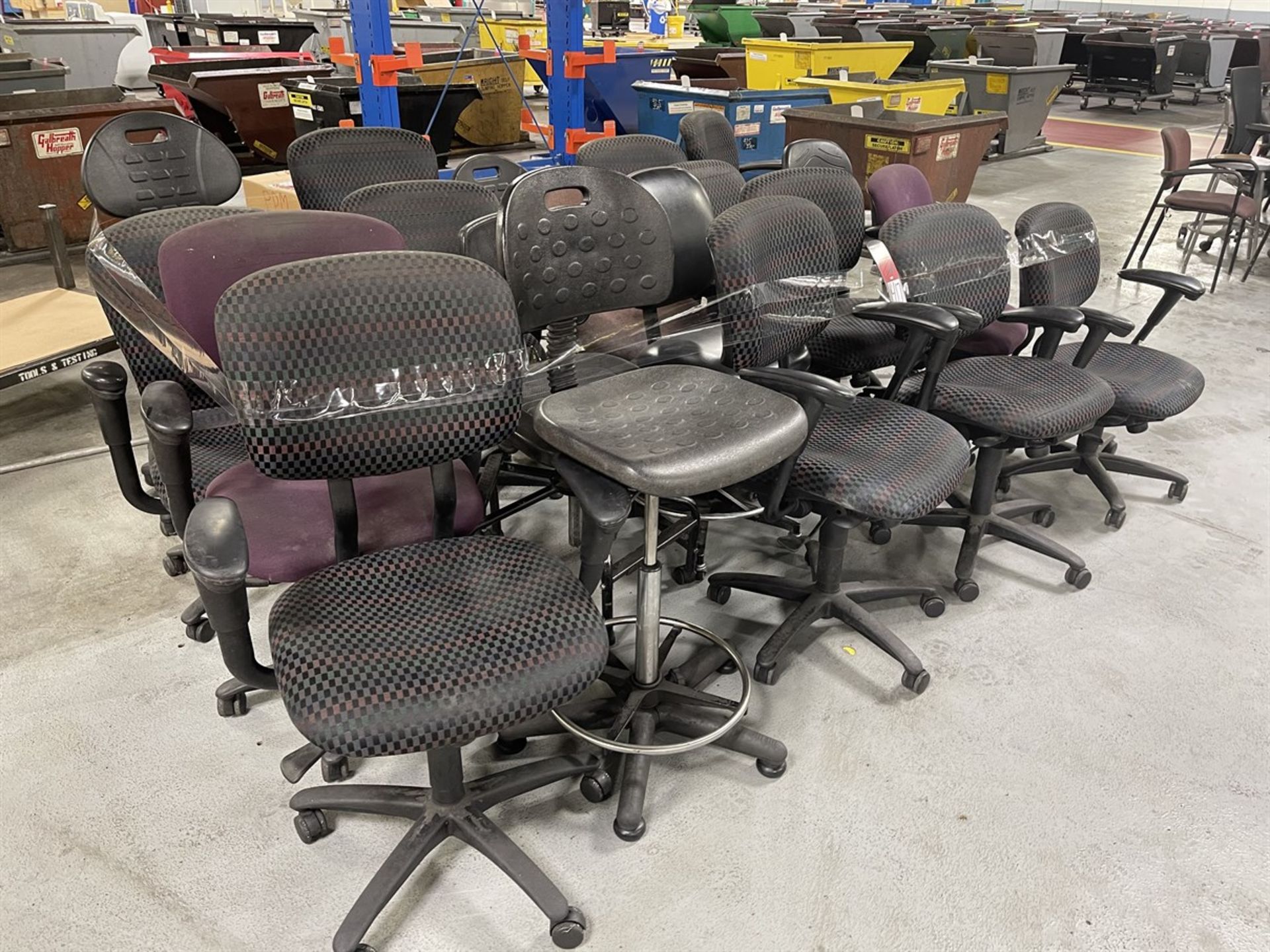 Lot of (20) Office Chairs