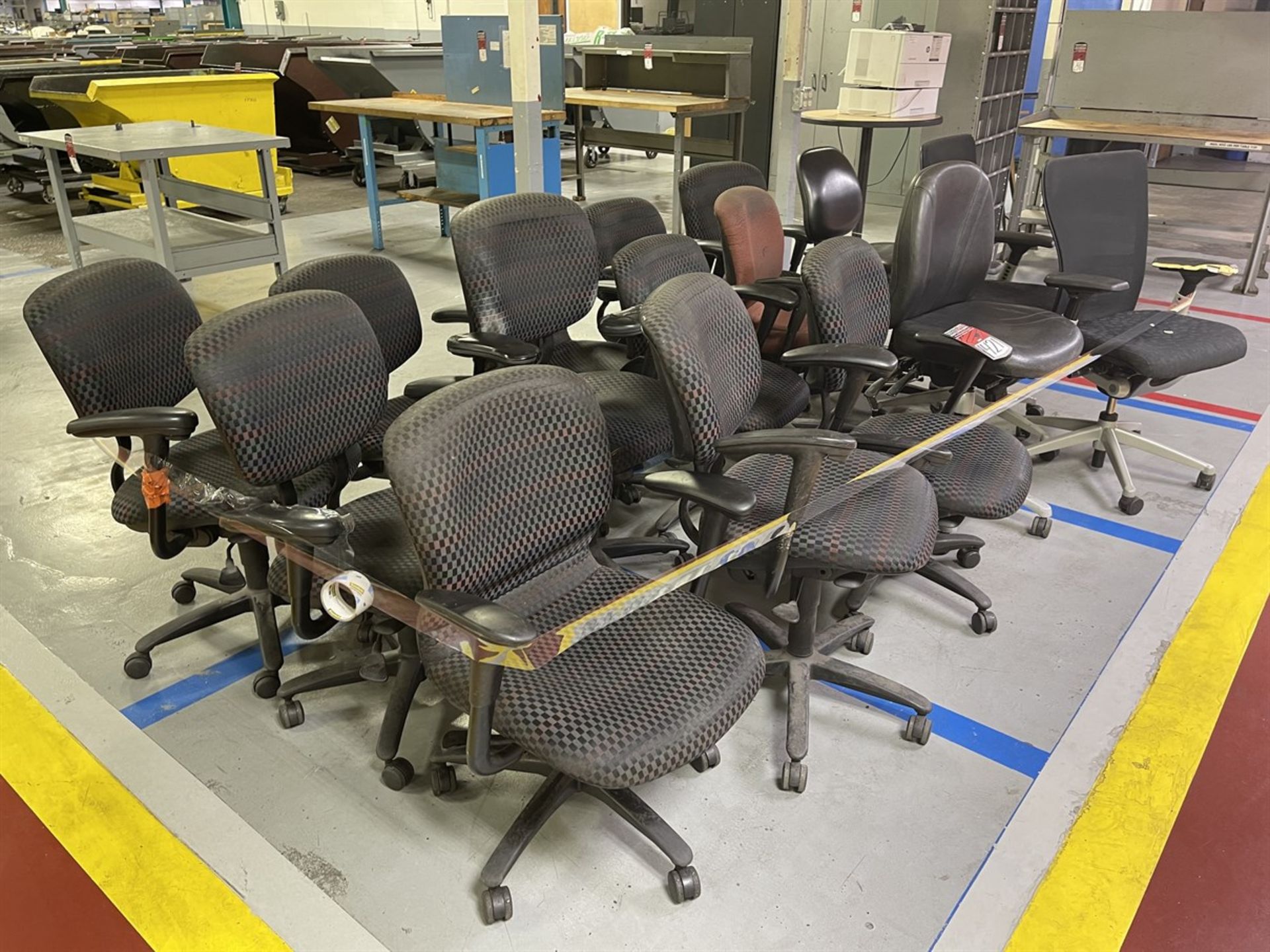 Lot of (20) Office Chairs