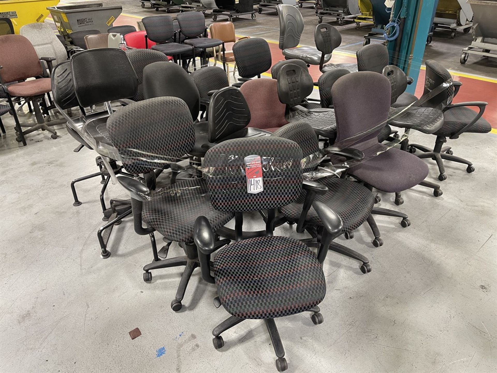 Lot of (20) Office Chairs