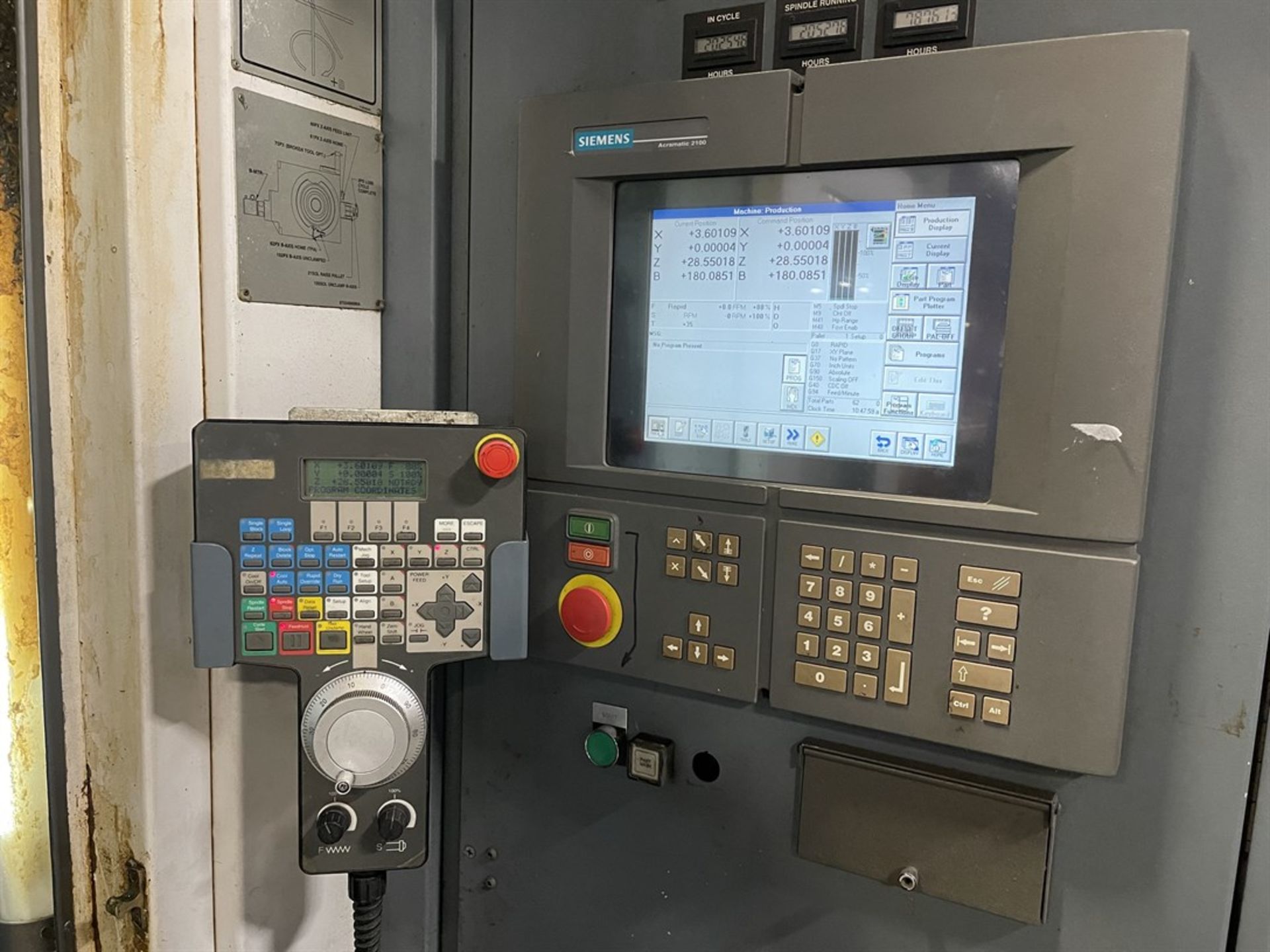 CINCINNATTI HPC 500XT Horizontal Machining Centers, s/n KA00D0399013, w/ SIEMENS Control, (2) 19. - Image 5 of 9