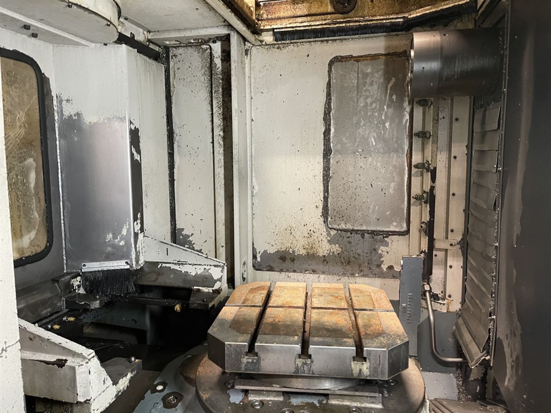 CINCINNATTI HPC 500XT Horizontal Machining Centers, s/n KA00D0399013, w/ SIEMENS Control, (2) 19. - Image 2 of 9