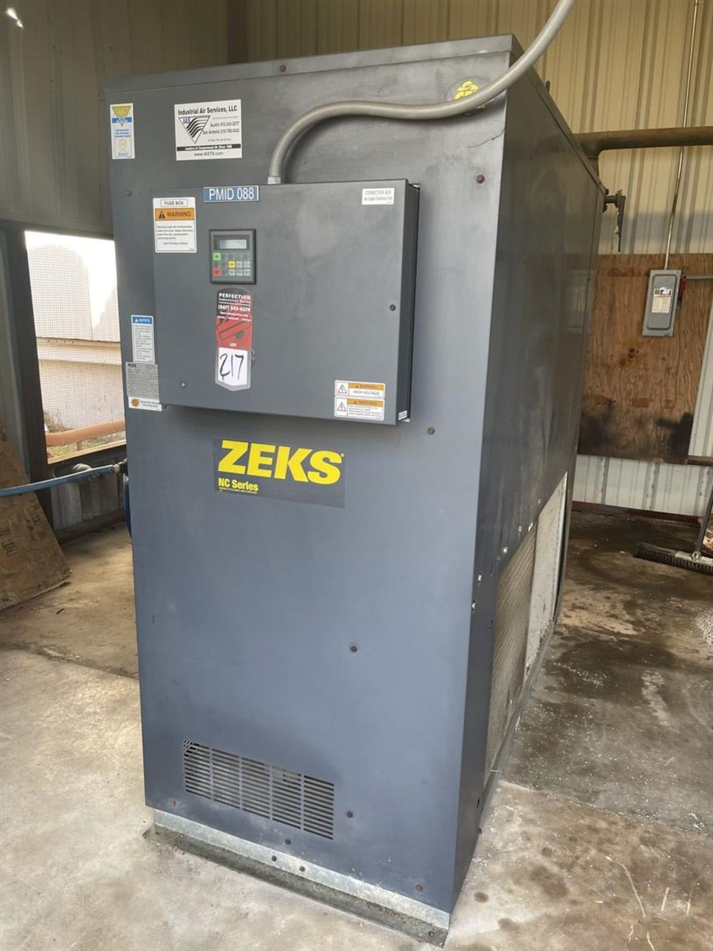ZEKS 100NCFA400 Refrigerated Air Dryer, s/n 527479, w/ 220 PSIG