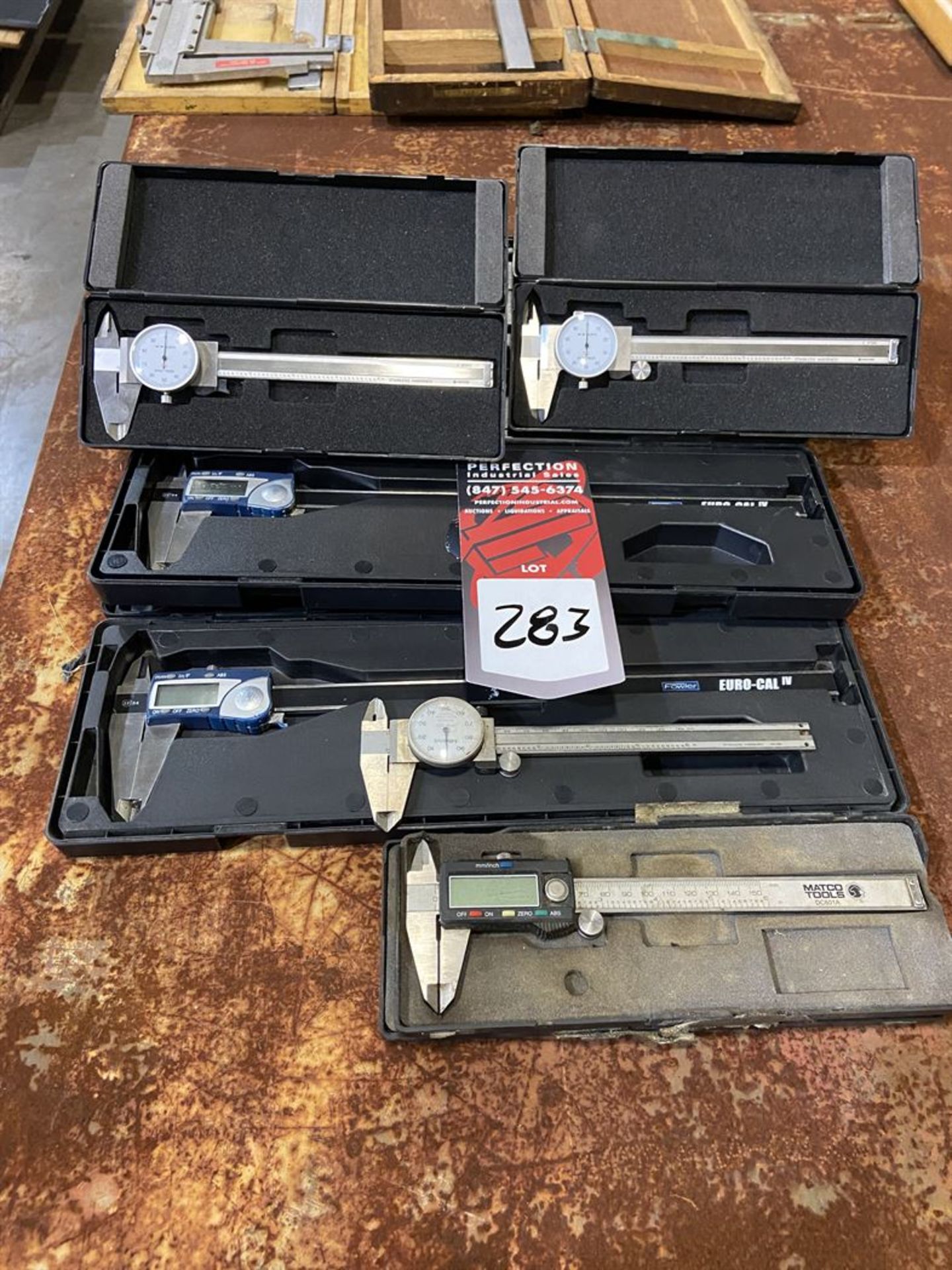 Lot of (6) Calipers, Fowler, Mitutoyo and Misc
