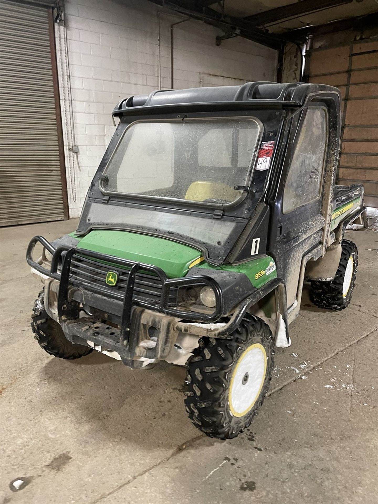 John Deere 855D Gator XUV, s/n M0HX0PA114997, 4X4, Diesel, Heat, Power Dump - Image 2 of 9