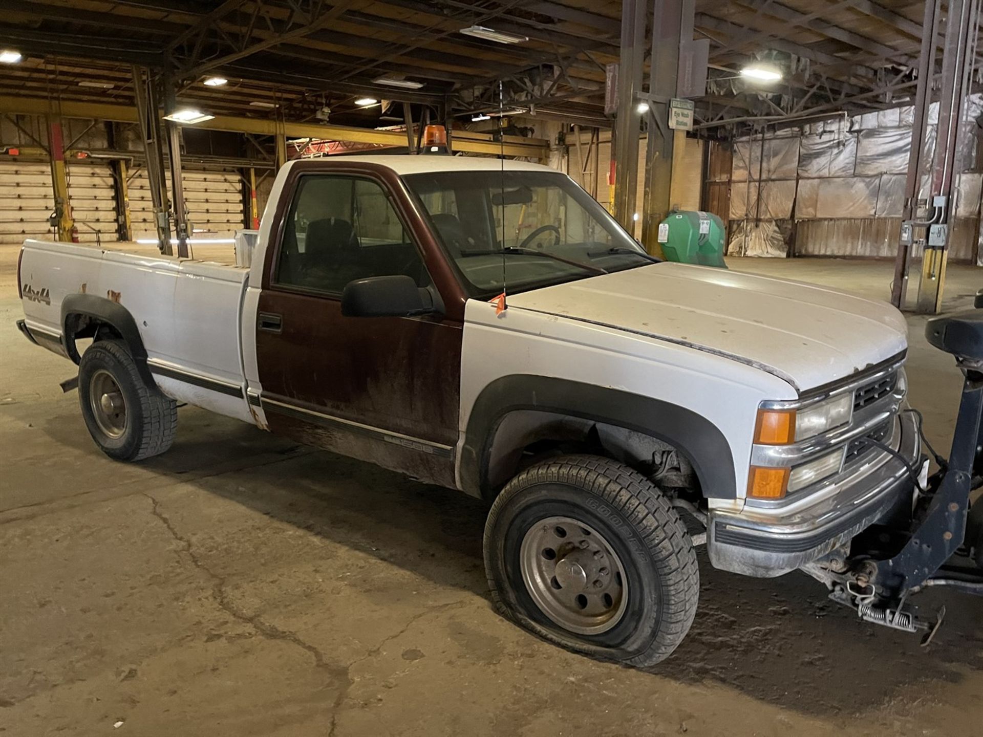 Chevy 2500 Pickup Truck, 4x4, Automatic, 183,638 Miles, Blizzard Plow, Needs Battery, Needs Fuel - Image 6 of 12