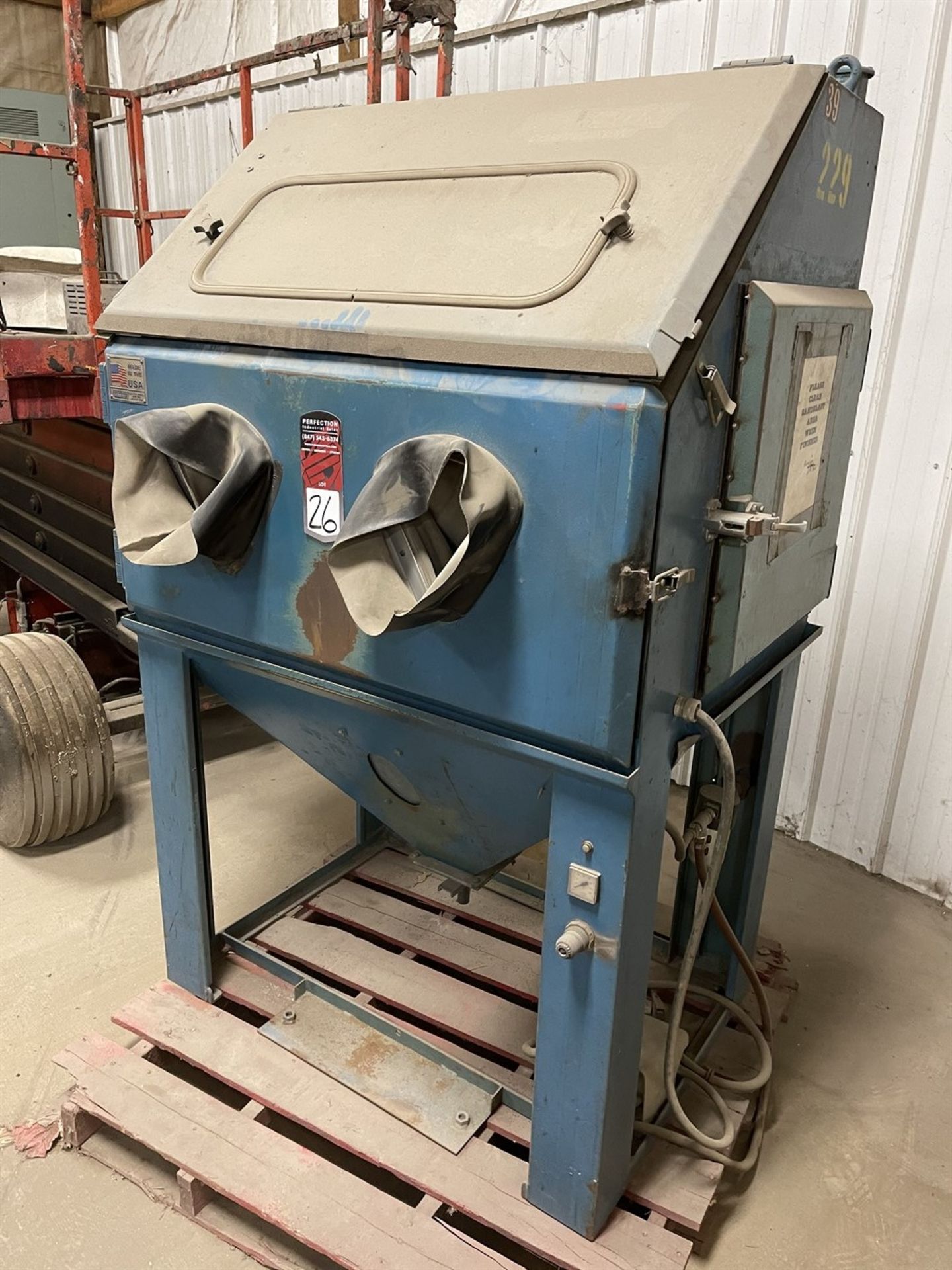 Guyson Corp 6EPS Shot Blast Cabinet, s/n M21892, (Condition Unknown) - Image 2 of 4