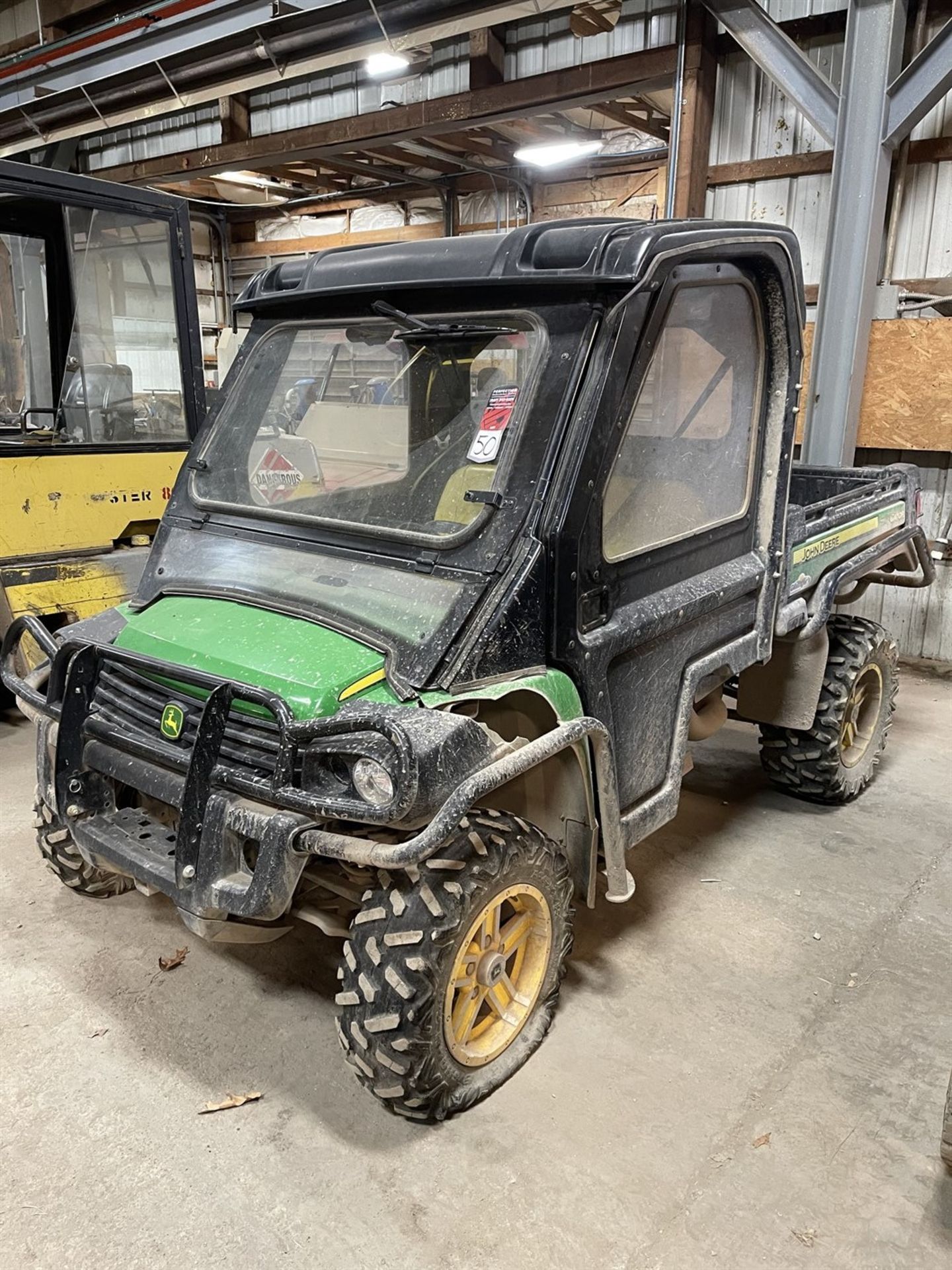 John Deere 855D Gator XUV, s/n M0HX0PA121361, 4X4, Diesel, Heat, Power Dump - Image 2 of 9