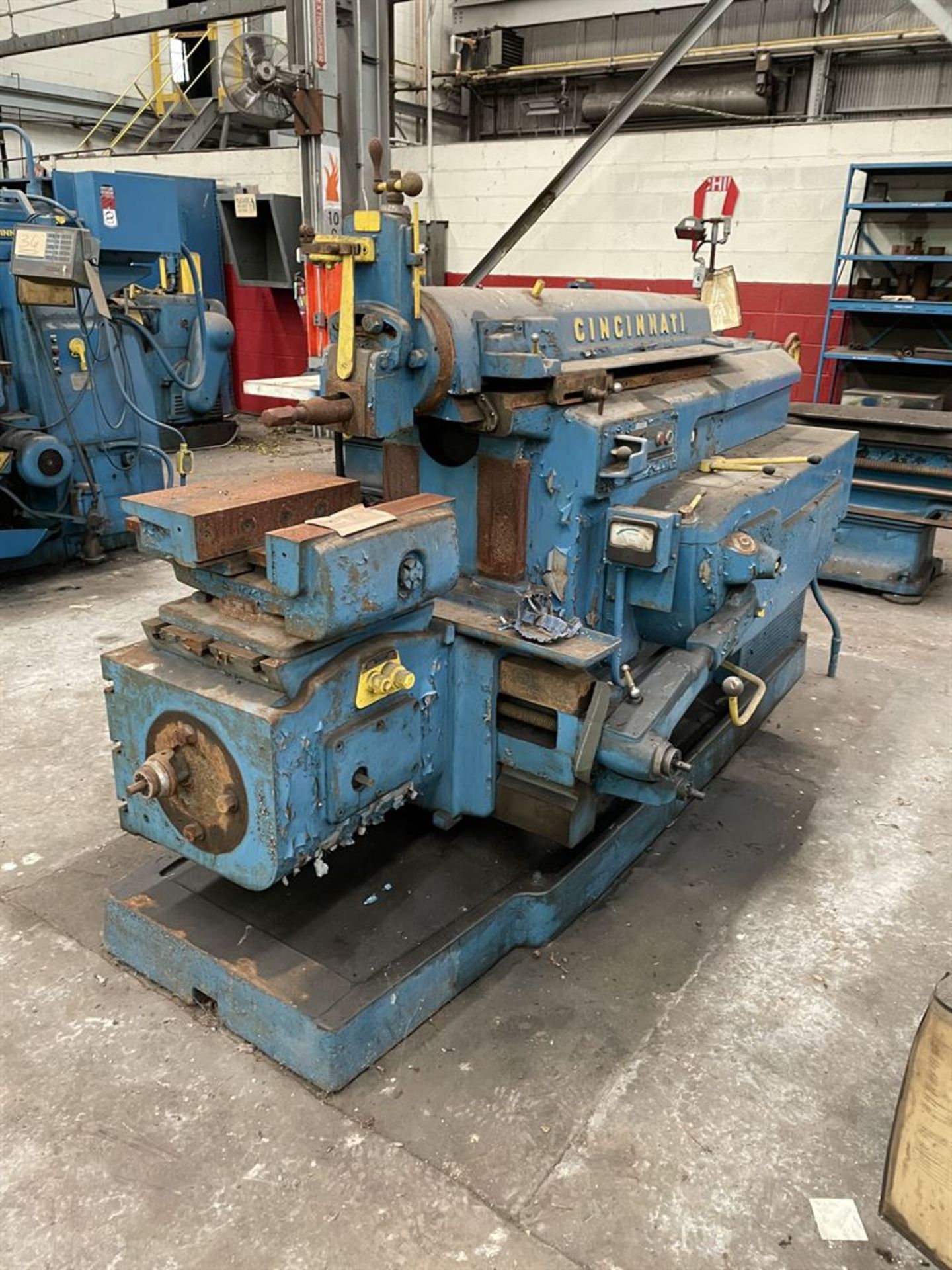 CINCINNATI 24" Heavy Duty Shaper, s/n 33455 (Condition Unknown) - Image 2 of 3