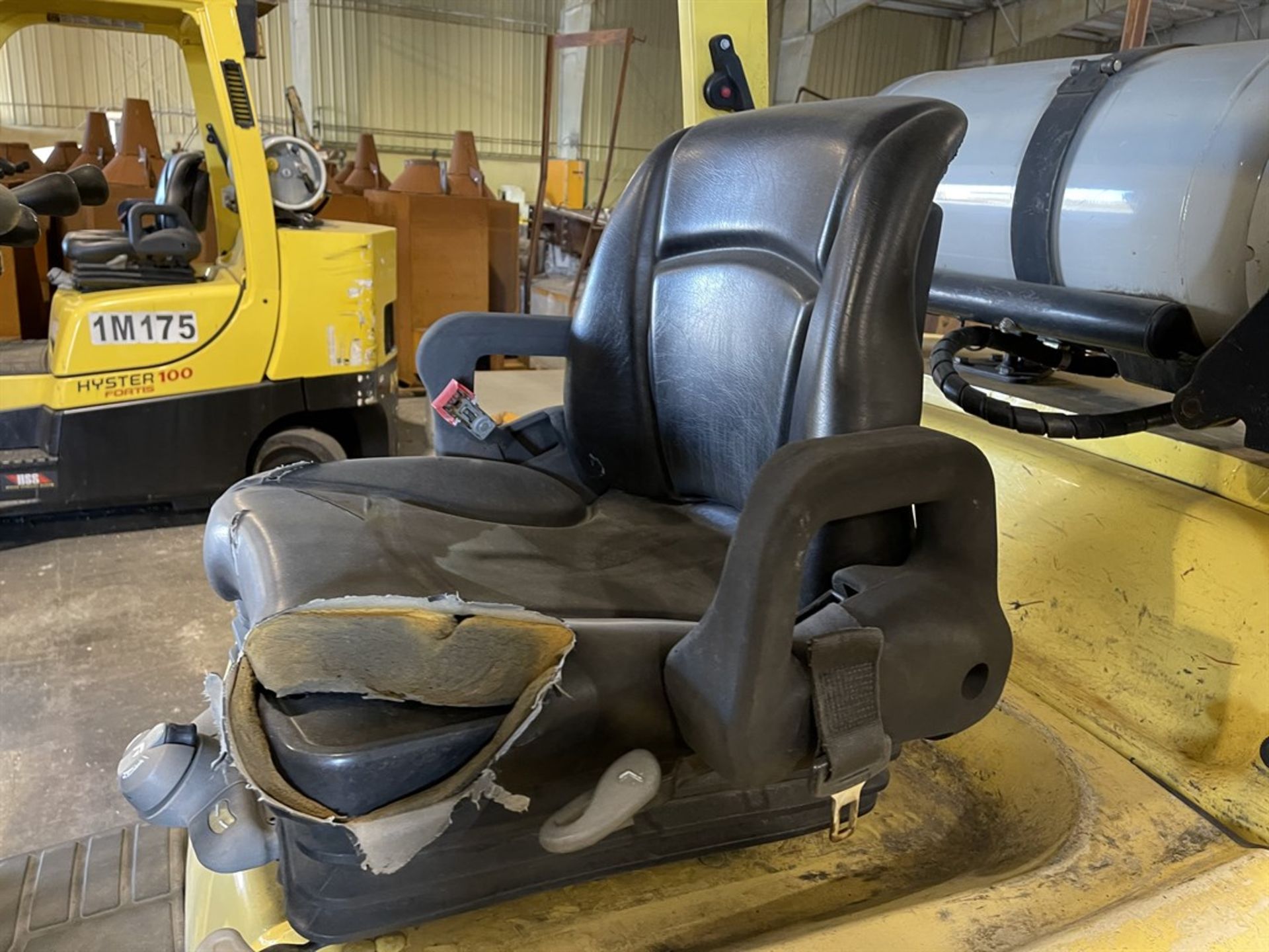 2015 HYSTER S100FTBCS/150J LP Forklift, s/n J004V02097N, 10,000 Lb. Capacity, 2-Stage Mast, - Image 7 of 10