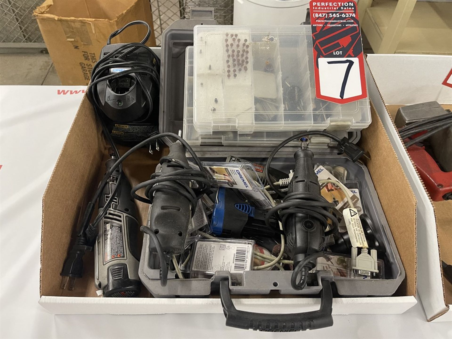 Lot Comprising Electric and Battery Powered Dremel Tools w/ Batteries and Tooling