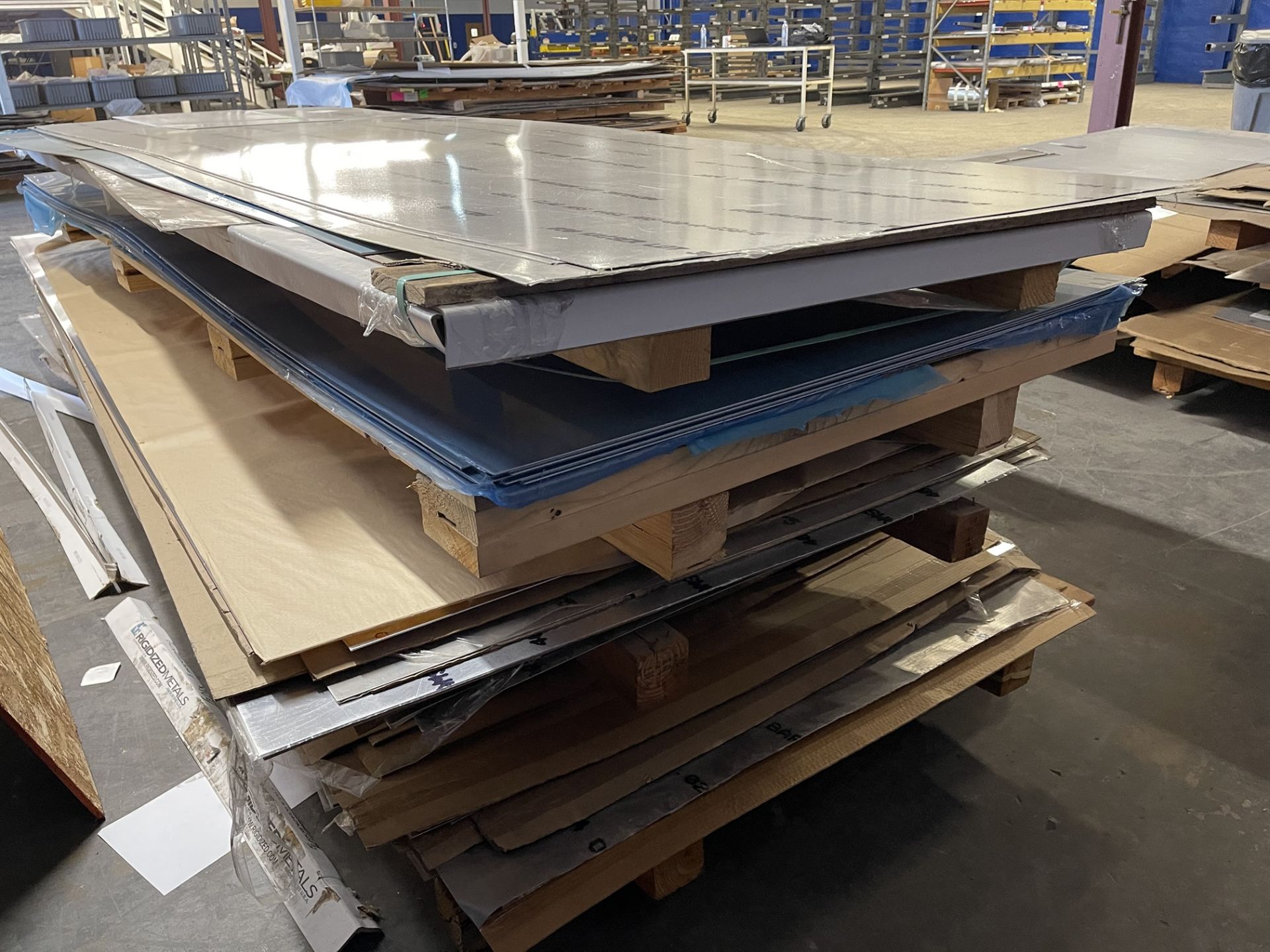 Lot Comprising Stack of Assorted 2024-0 Aluminum Bare and Clad Sheet Stock - Image 4 of 4