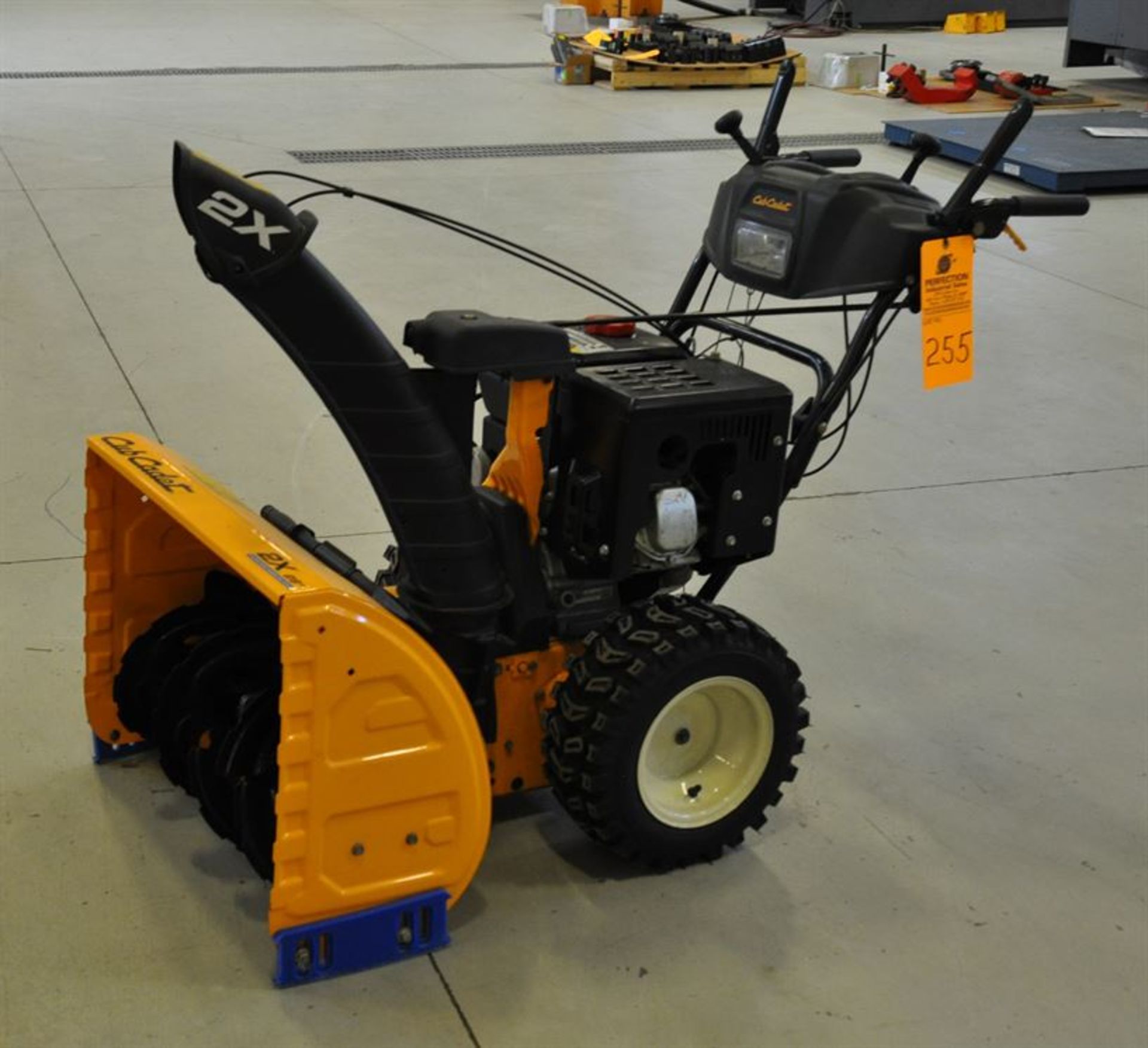 Cub Cadet 28" Snow Blower, 2-stage