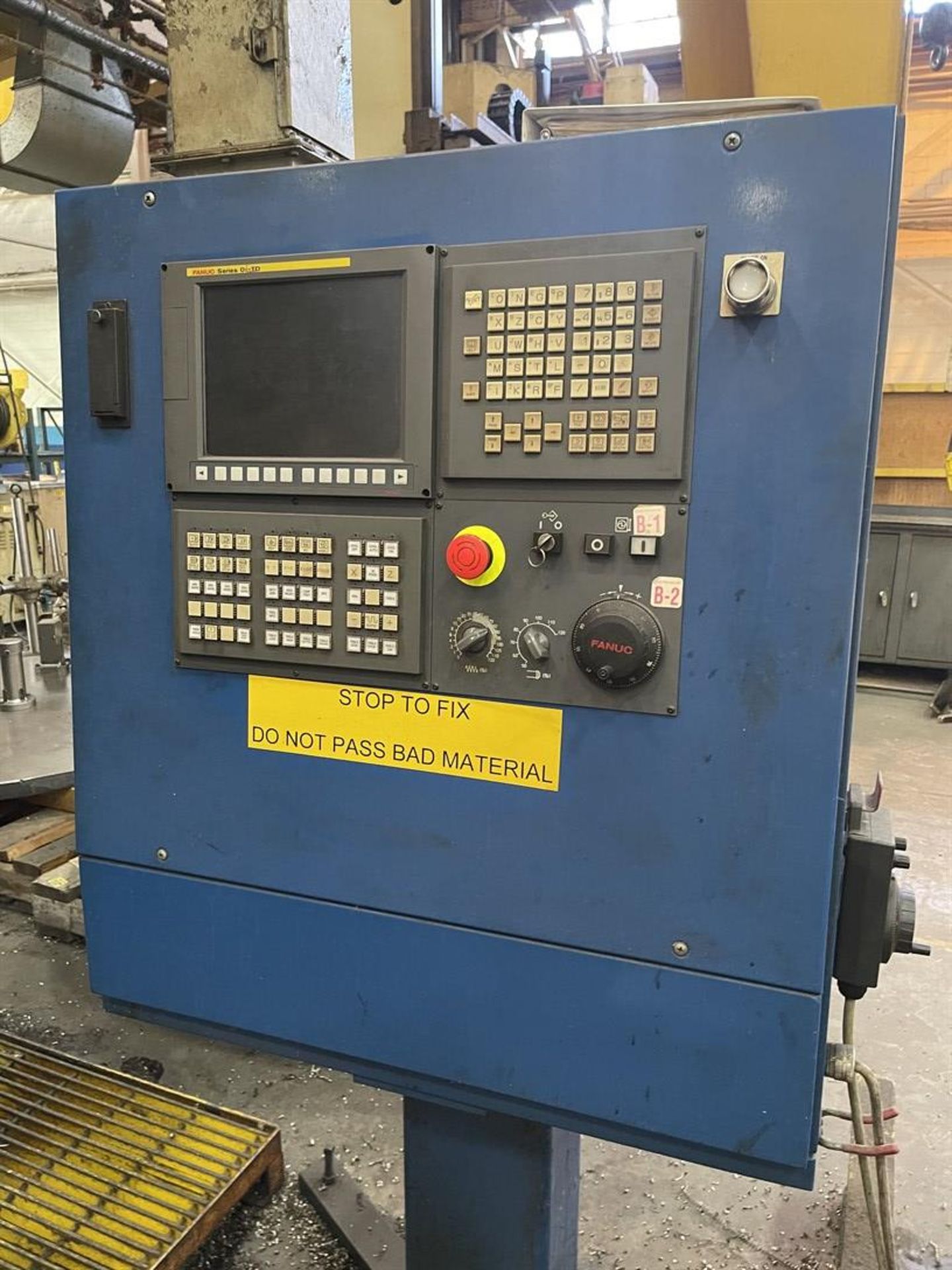 GIDDINGS & LEWIS 48" CNC Vertical Boring Mill, s/n 512-67-77, w/ FANUC 0i-TD Control, 48" Table - Image 6 of 10