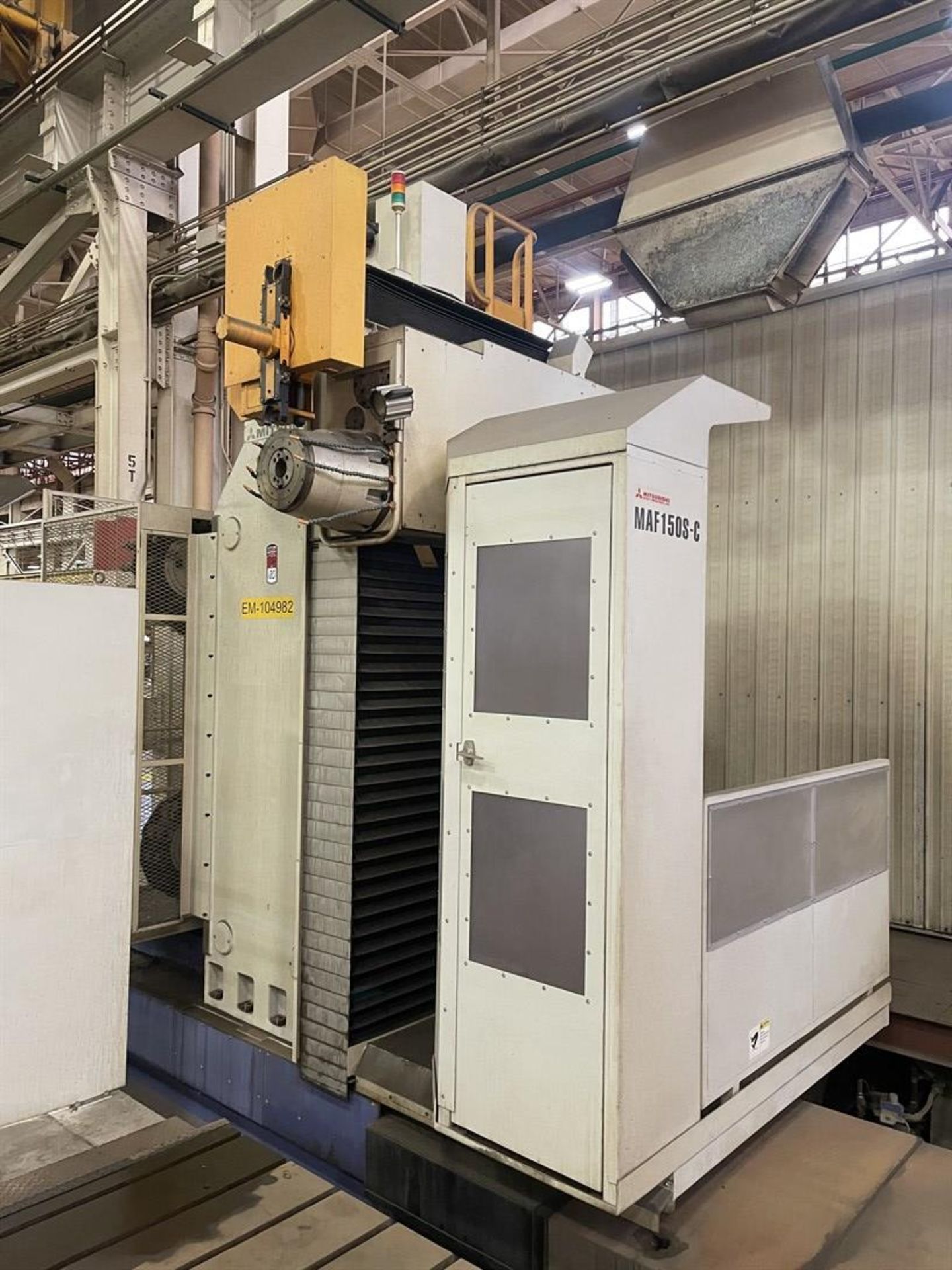 2016 MITSUBISHI MAF150S-C CNC Traveling Column Horizontal Boring Mill, s/n 3MAA026, w/ FANUC 31i- - Image 5 of 11