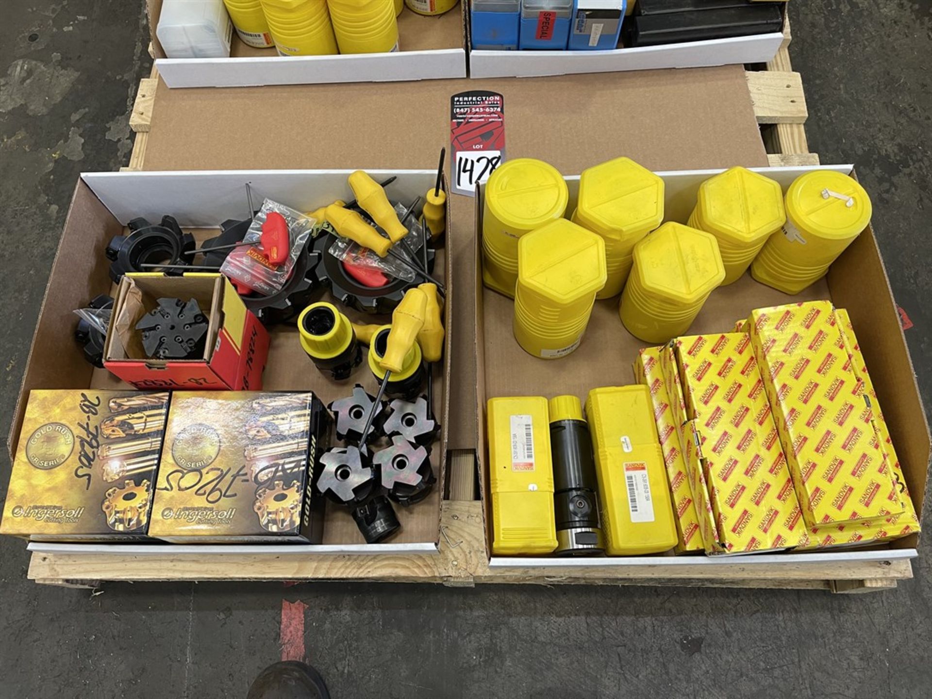 Lot of Assorted Face Mills, Capto C5 Tooling, and Iscar and Kennametal Tooling - Image 2 of 3