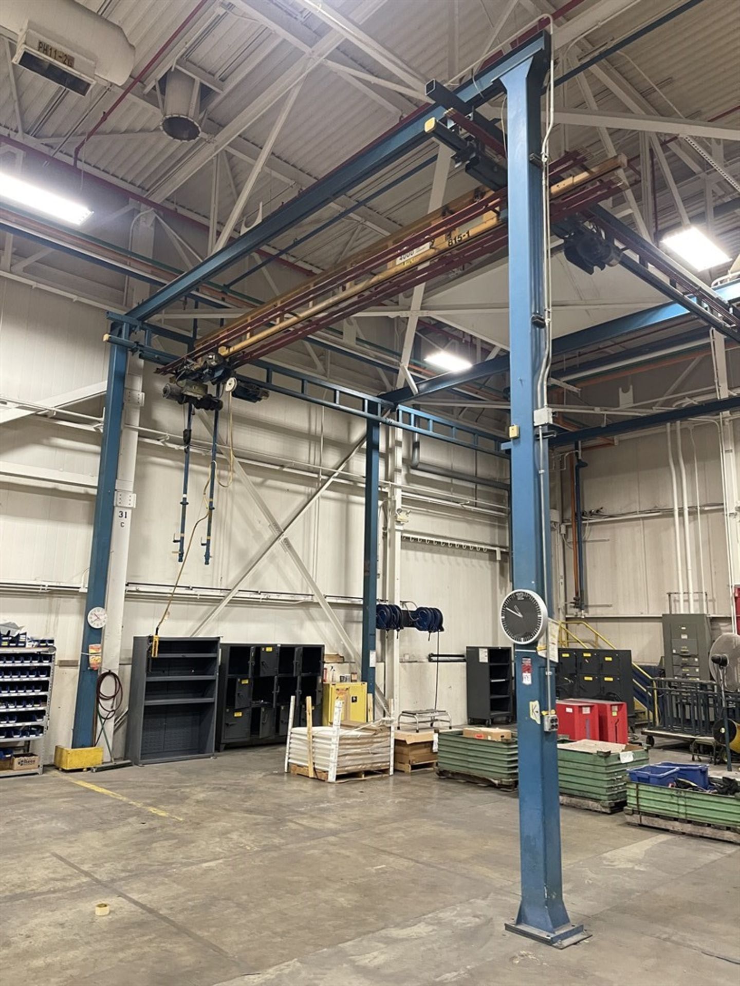 GORBEL 2-Ton Free Standing Crane System, Approx. 24'W x 33'L x 24' Under Rail, 2-Ton Electric - Image 2 of 5