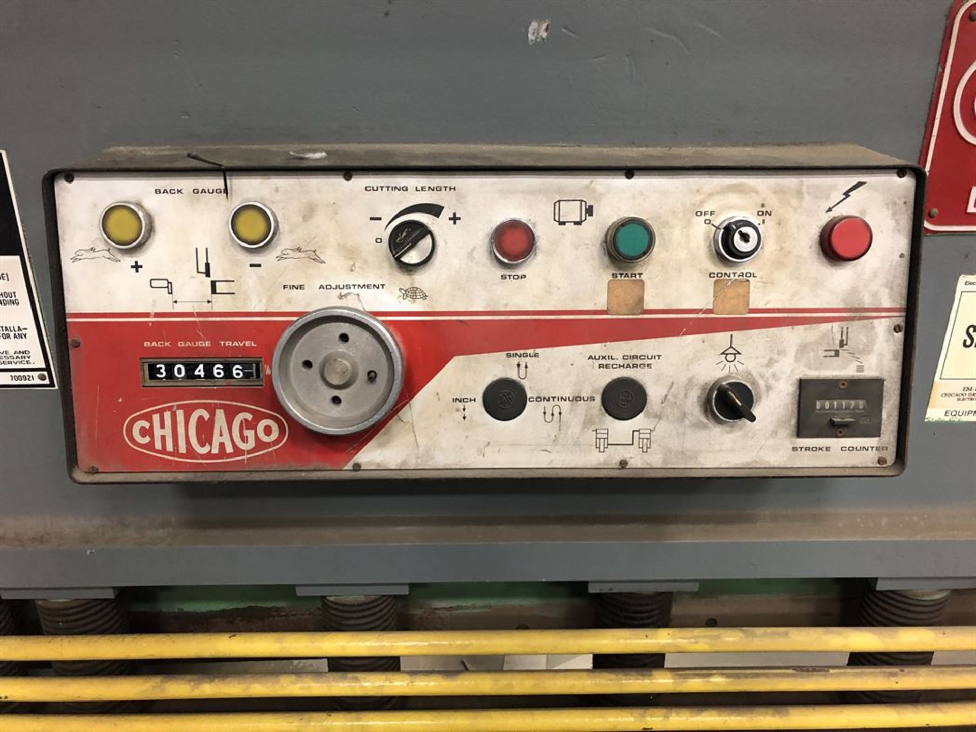 CHICAGO DREIS & KRUMP CS 620 Shear, 6' 8" OF, s/n 90.620.001, (ANNEX) - Image 3 of 4