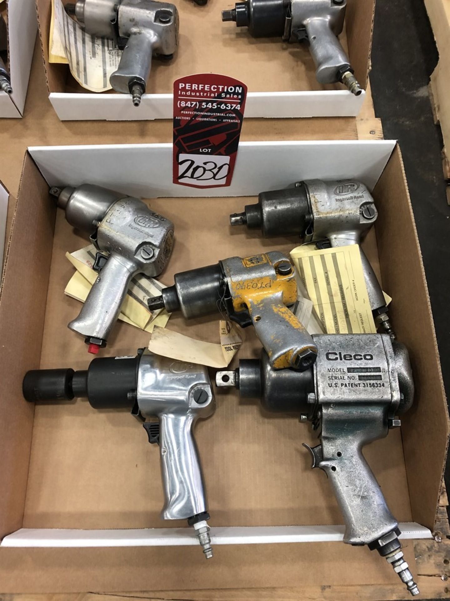 Lot Comprising Assorted Pneumatic Impacts, (25G)