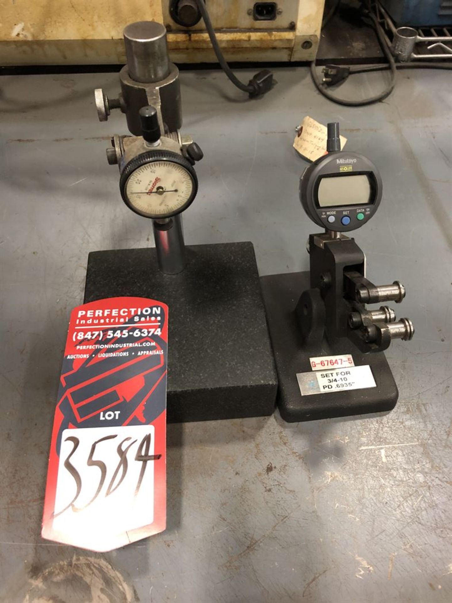 Lot Tri Roll Thread Comparator, w/ Mitutoyo Digital Indicator and Starrett Height Gage, (17L)