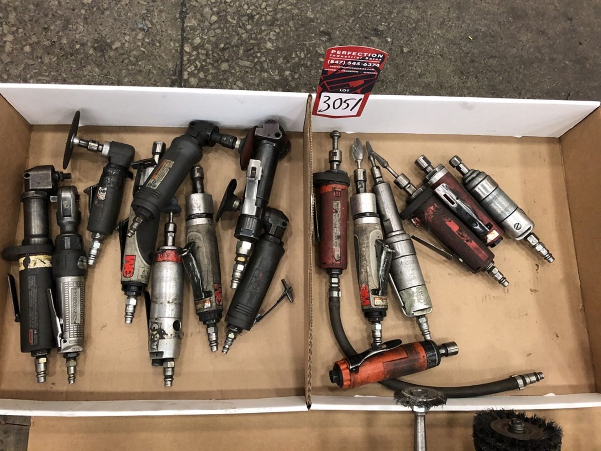 Lot Pneumatic Grinders and Angle Grinders, (5G)