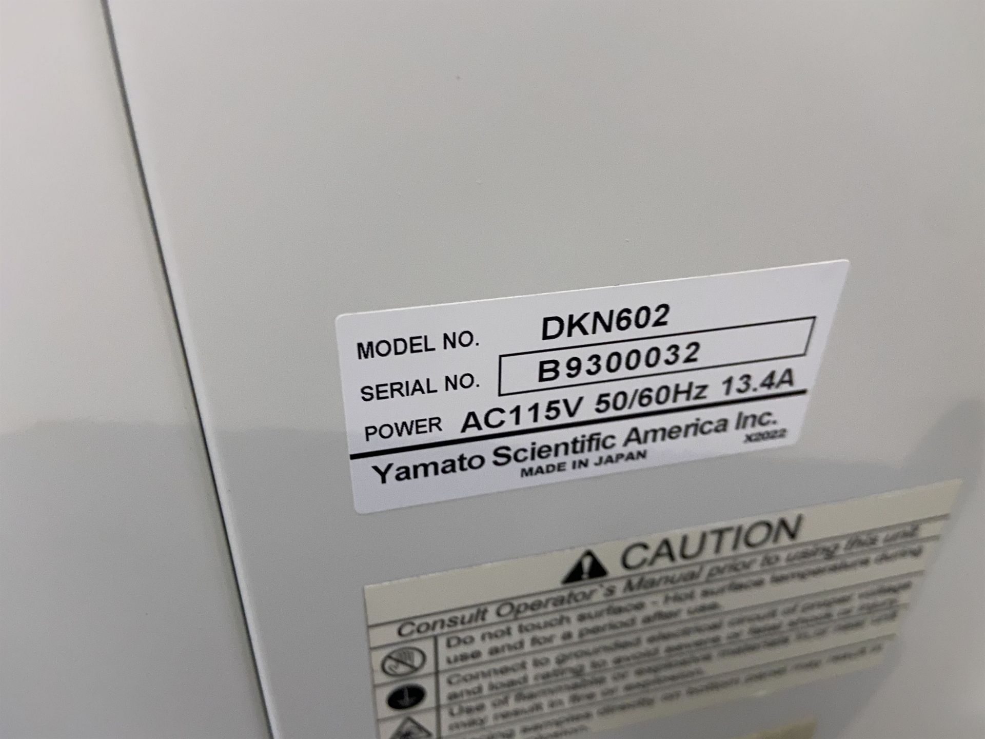 Yamato DKN602 Constant Temperature Oven, 482 Deg F Max Temp, 22" x 19" x 20" Deep, s/n B9300032 - Image 2 of 3