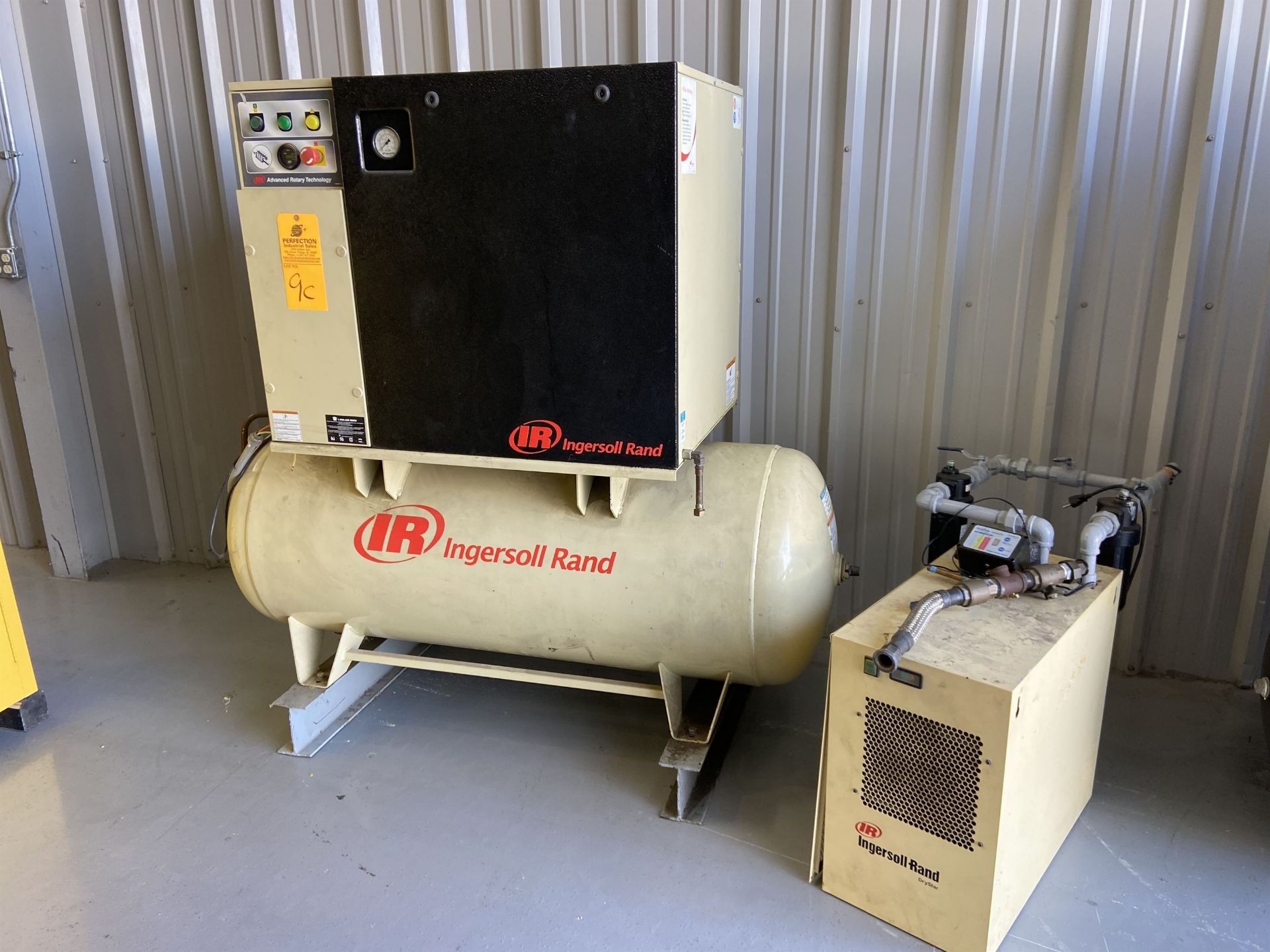 Ingersoll Rand UP6-15C-125 Air Compressor, s/n UP6649U07247, w/ Ingersoll DS50 Dryer