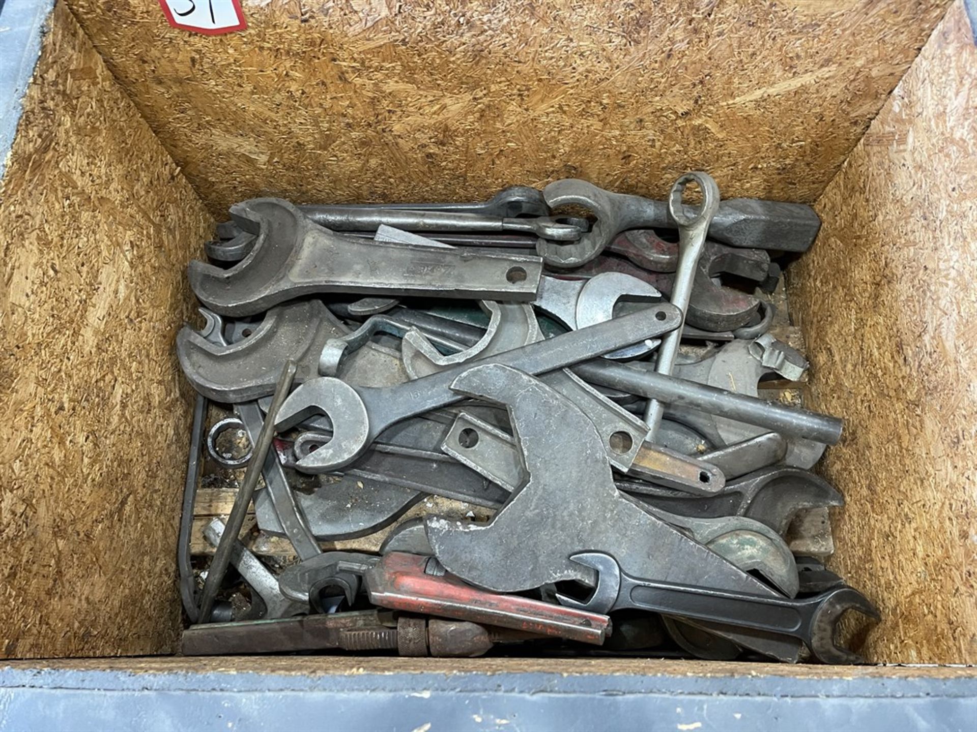 Crate of Striker Wrenches - Image 2 of 2