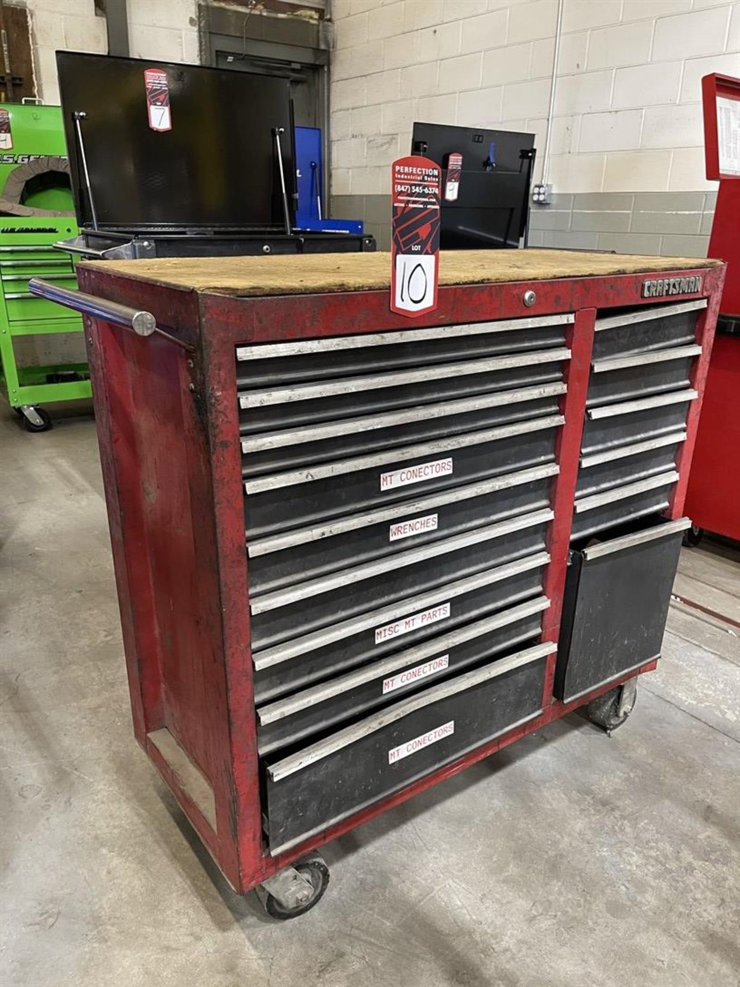 CRAFTSMAN Rolling Tool Box