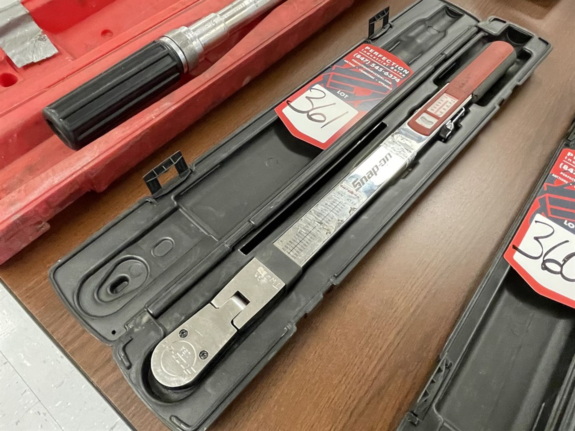 SNAP ON 40-250 Lb. Ft Torque Wrench
