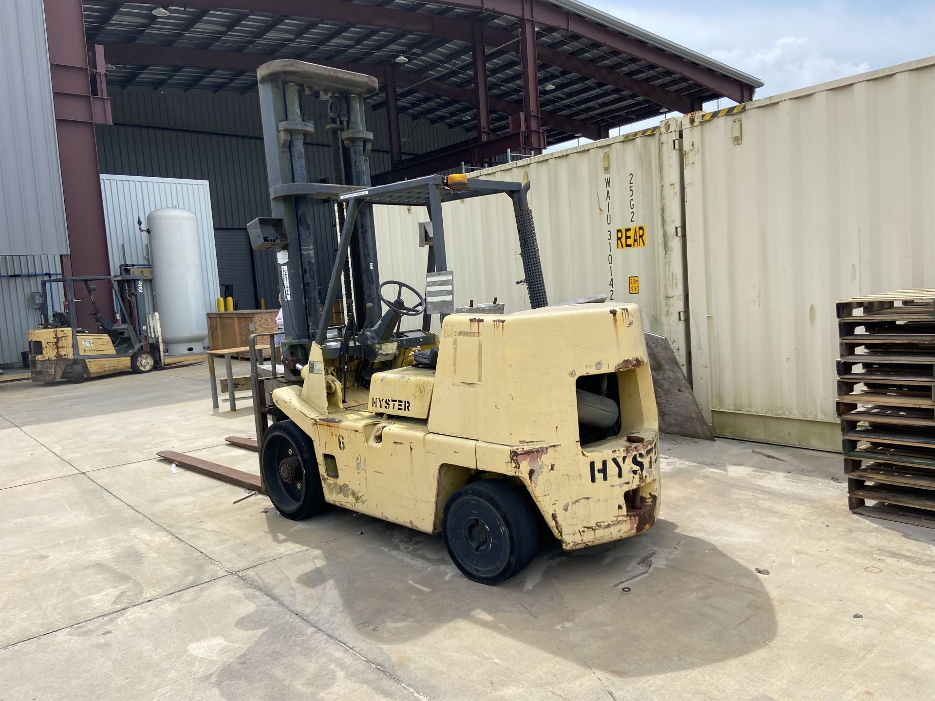 HYSTER S155XL2 Diesel Forklift, s/n B024D06424X, 14,700 lb Capacity, 173" Lift Height, Hard Tires (L - Image 4 of 8