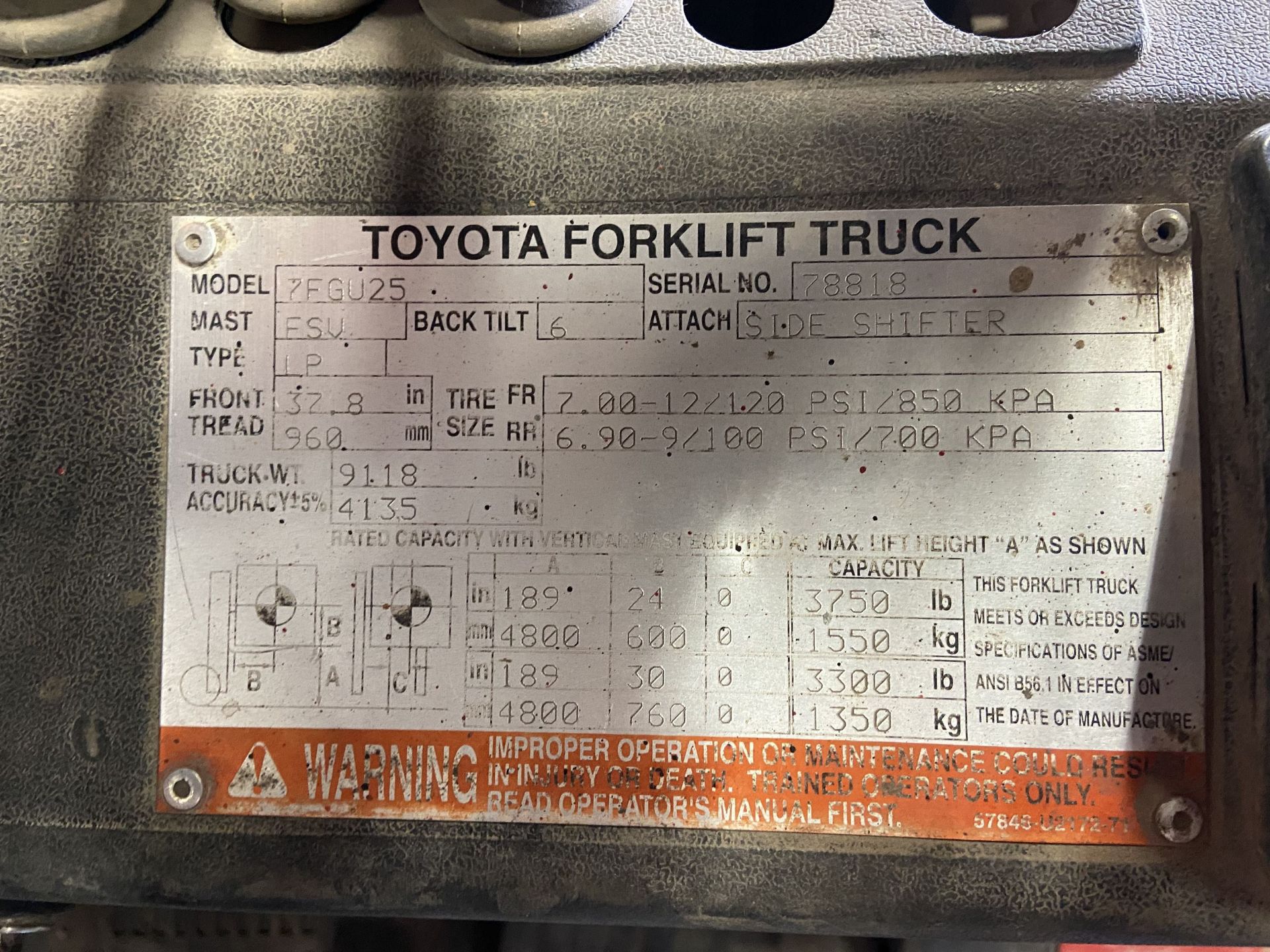 Toyota Model 7FGCU25 LP Forklift, 3750 Lb Capacity, 189" Lift, 60"" Forks, 3 Stage, Side Shift, Hard - Image 3 of 12