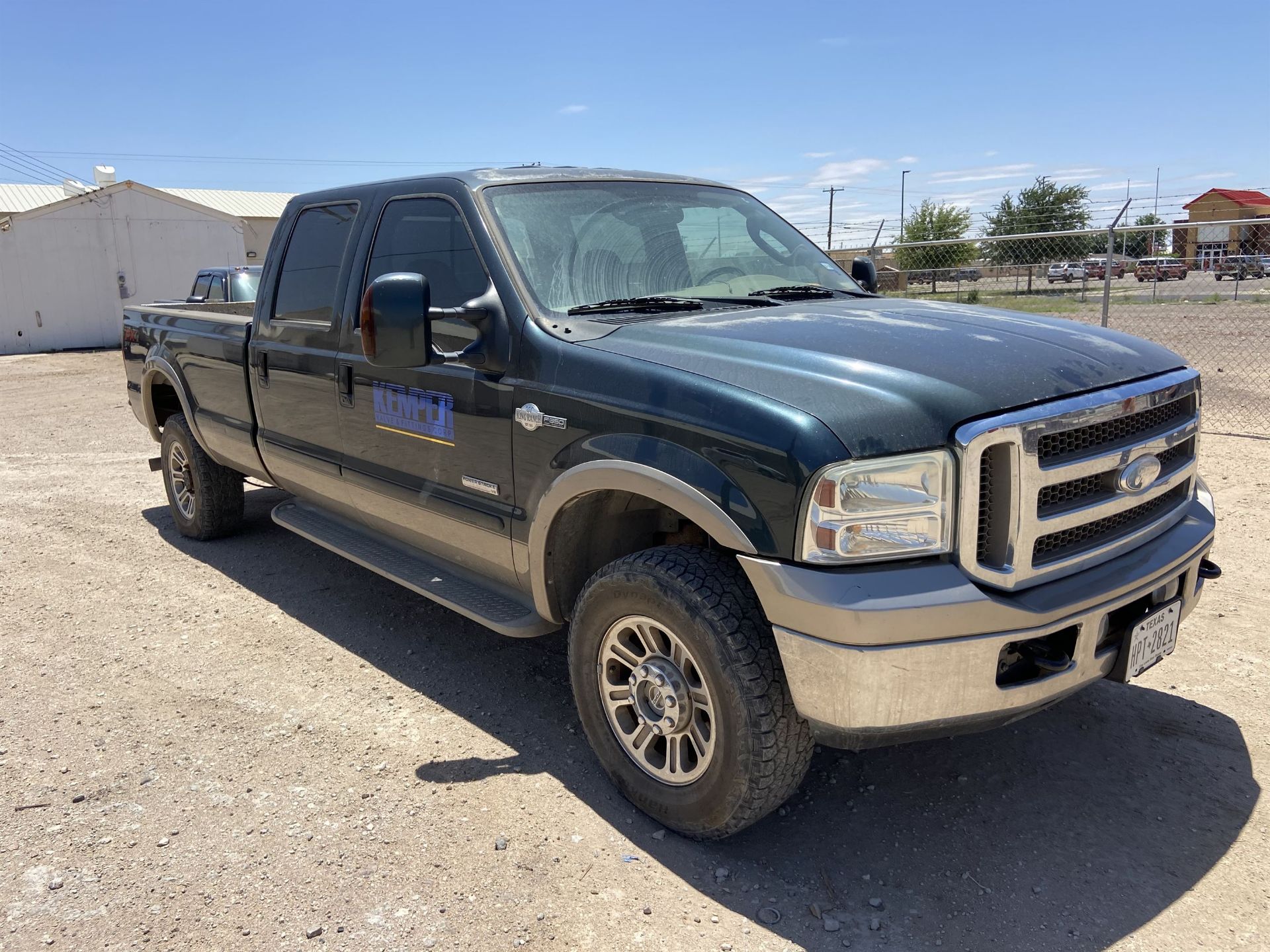 2005 Ford F350 King Ranch SRW 4x4 Crew Cab Long Bed, Leather, 295K Miles, VIN # 1FTWW31P15EC32199 - Image 2 of 17