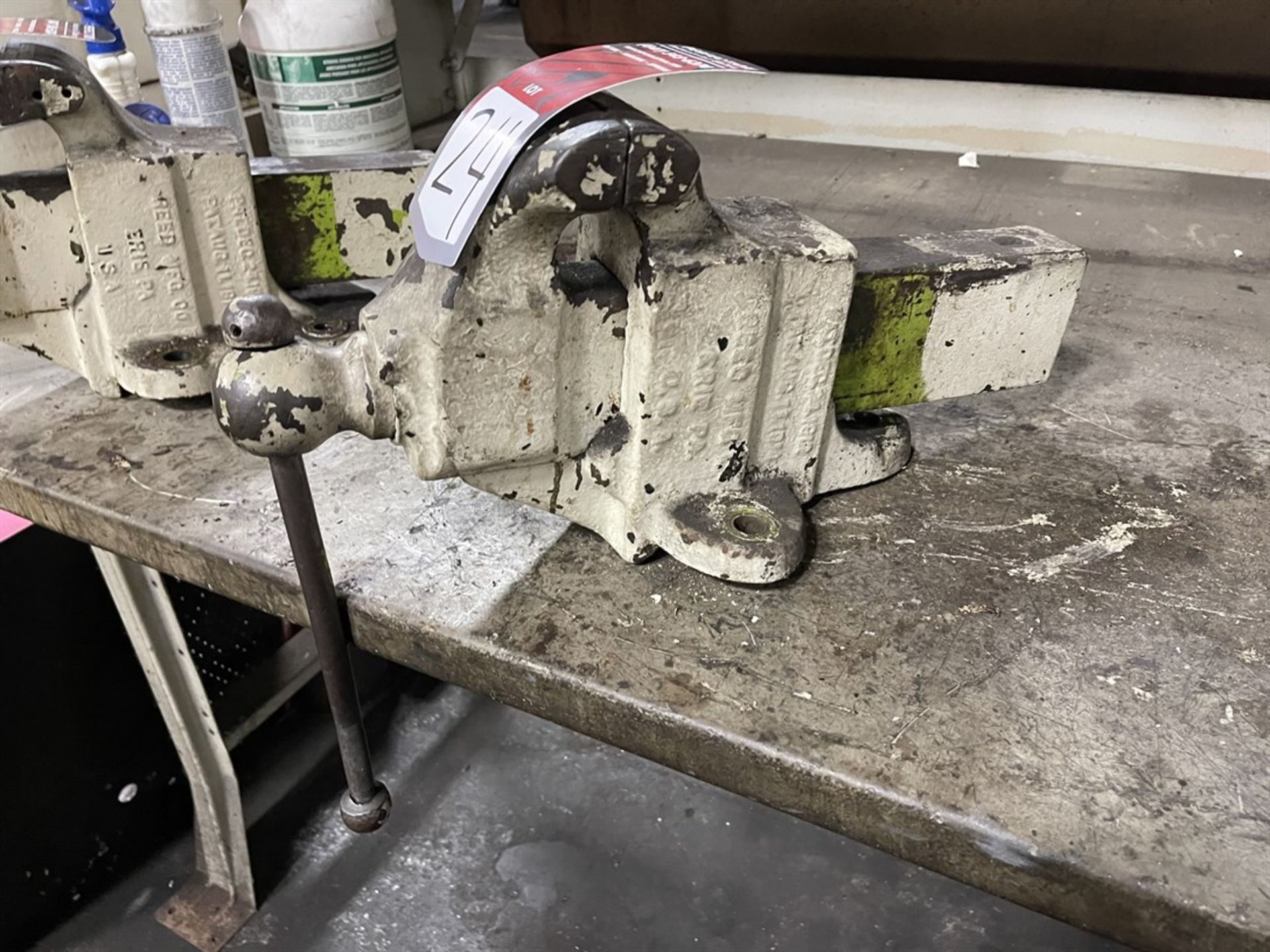 Reed 4 1/2" Bench Vise