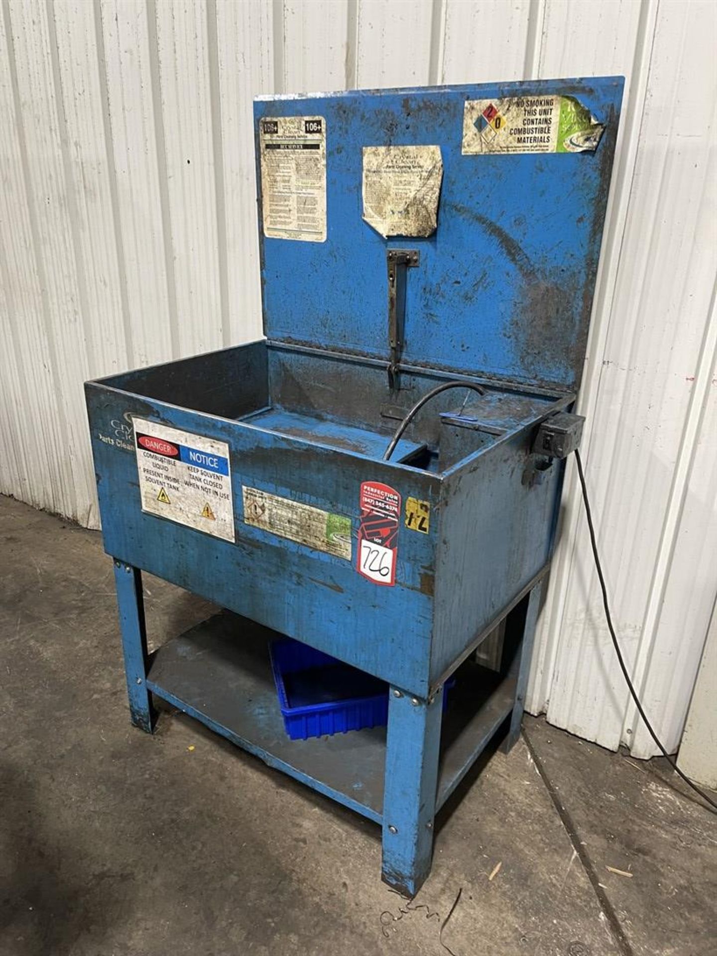 CRYSTAL CLEAN 106+ Parts Washer, s/n na