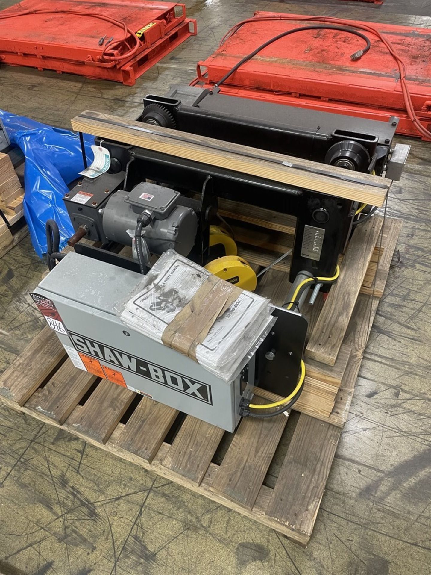 SHAW-BOX WB4M 4 Ton Electric Crane Hoist w/ Power Trolley