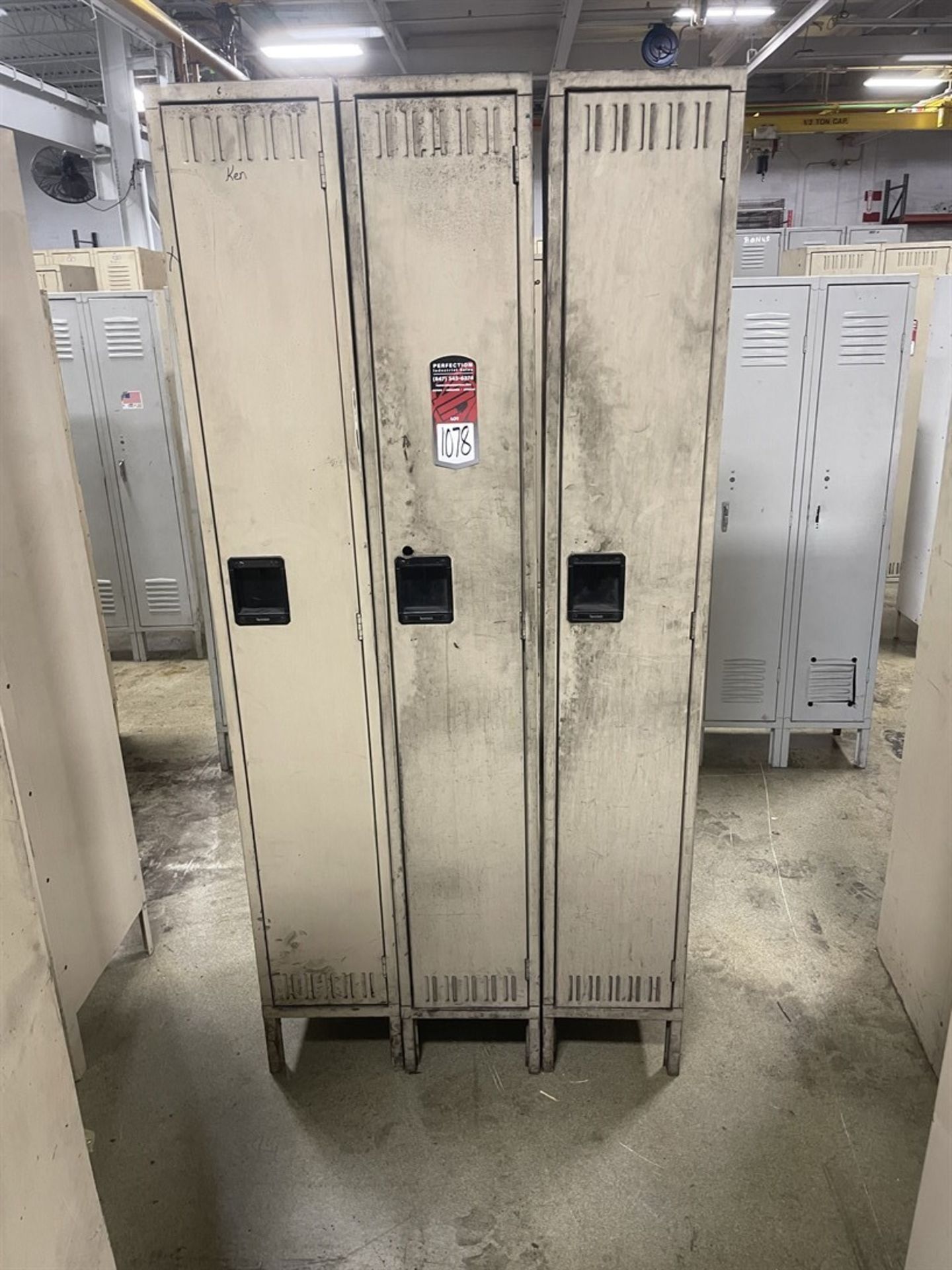 Lockers 18" x 46" x 78"