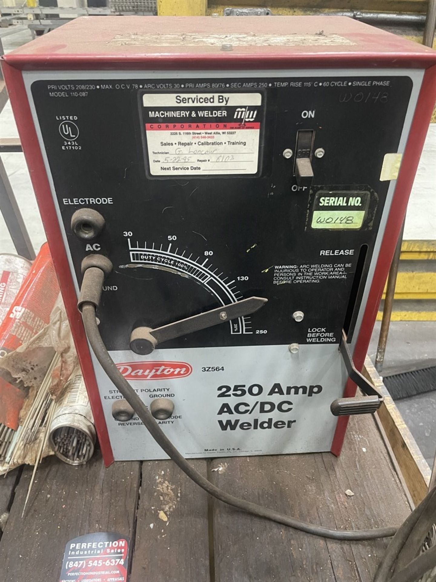 DAYTON 3Z564 250 Amp AC/DC Arc Welder, s/n W0148 - Image 2 of 3