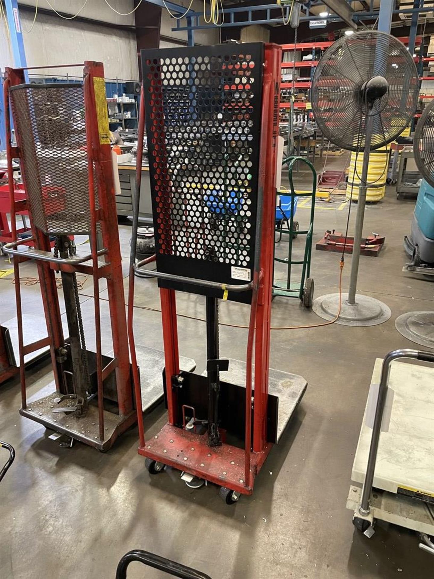 Wesco ESPL-60-2424 1,000 lb. Capacity Hydraulic Lift Cart - Image 2 of 3