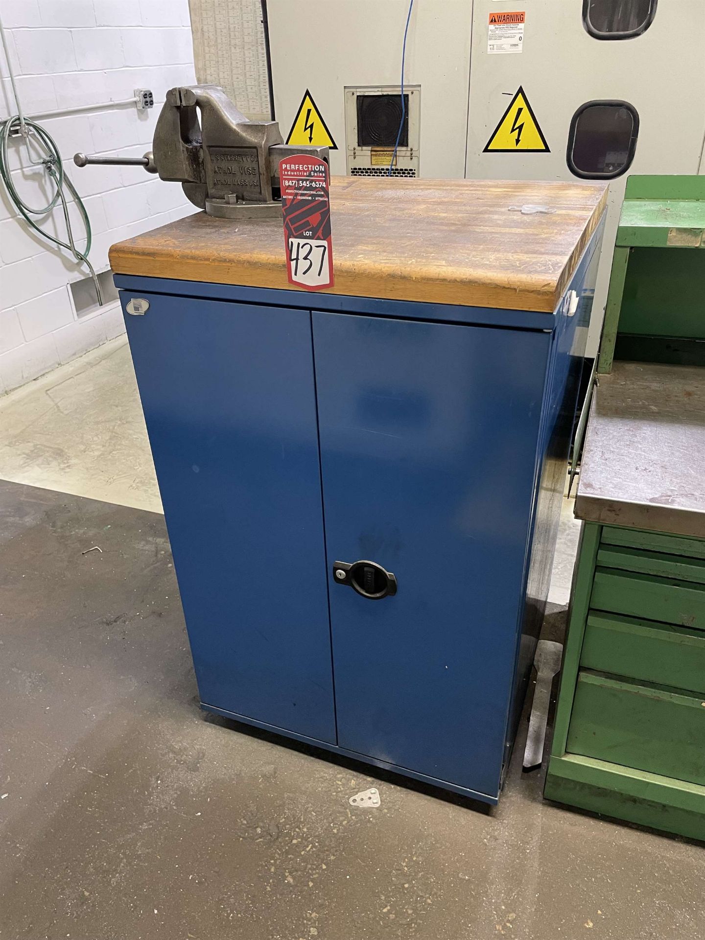 Rousseau 3-Drawer Tool Holding Modular Cabinet w/ 4" Starrett Vise (Located at 4200 West Harry