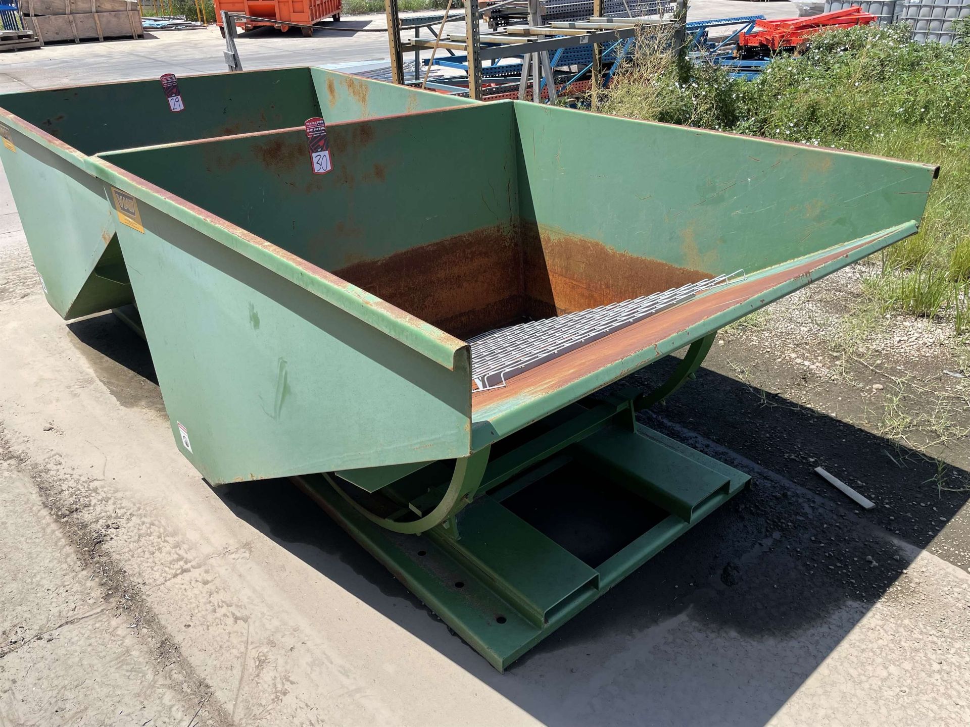 Vulcan 2 Yd. Self Dumping Hopper (Located at 4200 West Harry St., Wichita, KS 67209)