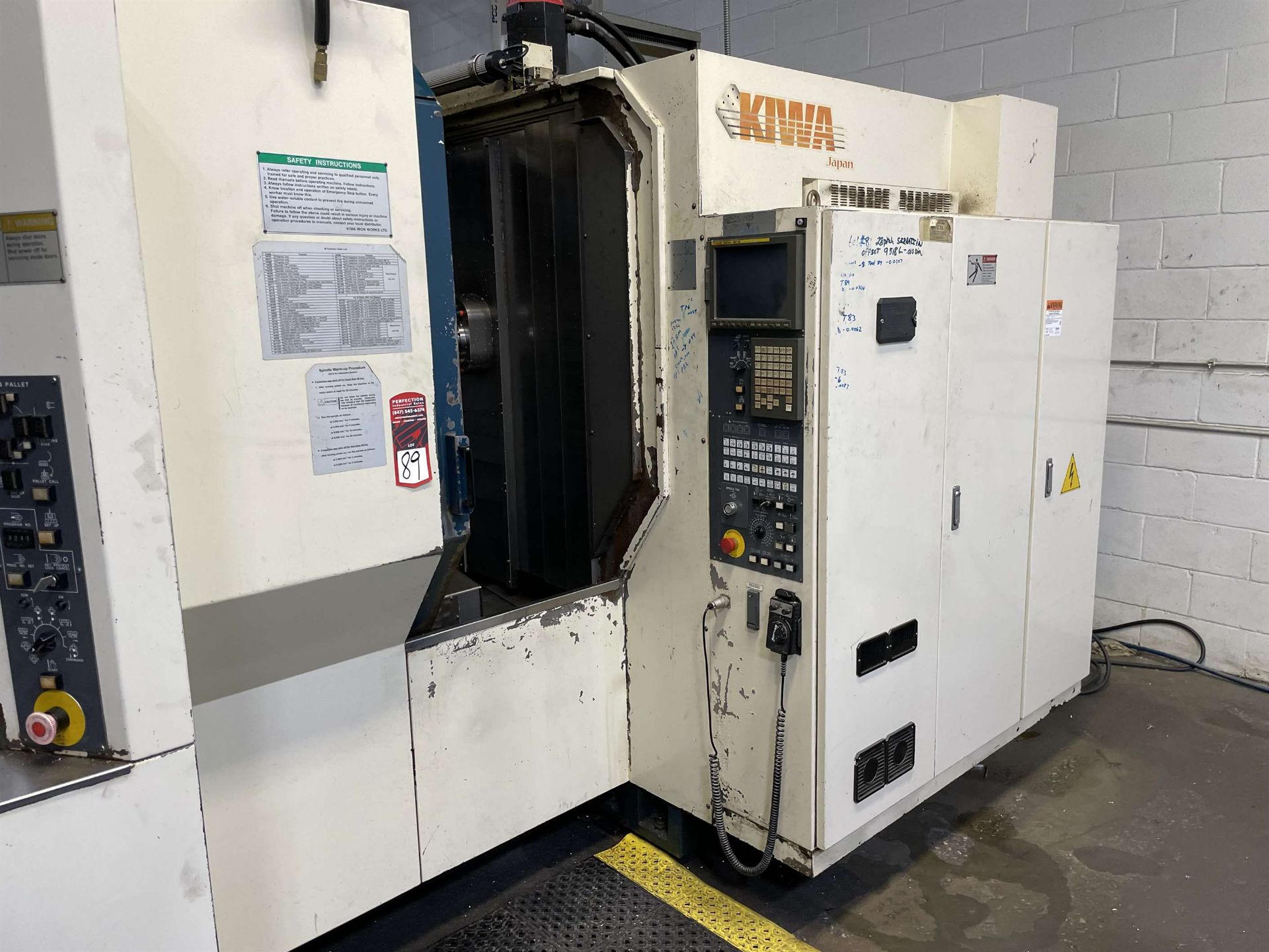 KIWA KNH-400 Horizontal Machining Center, s/n PB6129R, w/ FANUC 18i-M Control, (6) 15.75” Square - Image 3 of 12