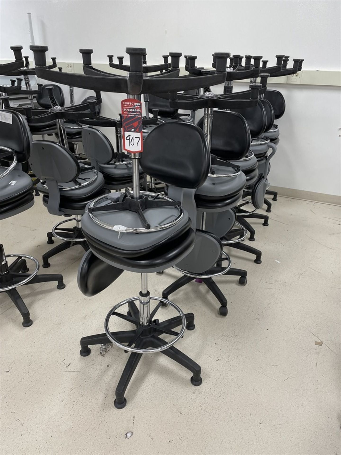 Lot of (10) Office Chairs - Image 2 of 2