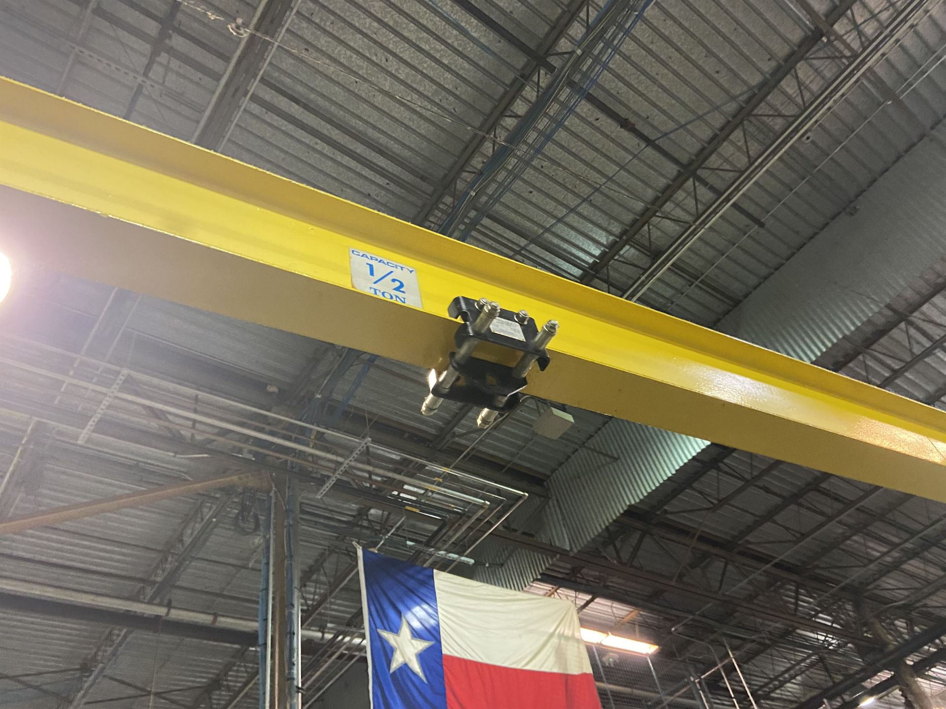 1/2 Ton Floor Mounted Jib Crane, approx, 10' high x 15.5' reach. Crane # 0039 (Attention: Will be - Image 3 of 5