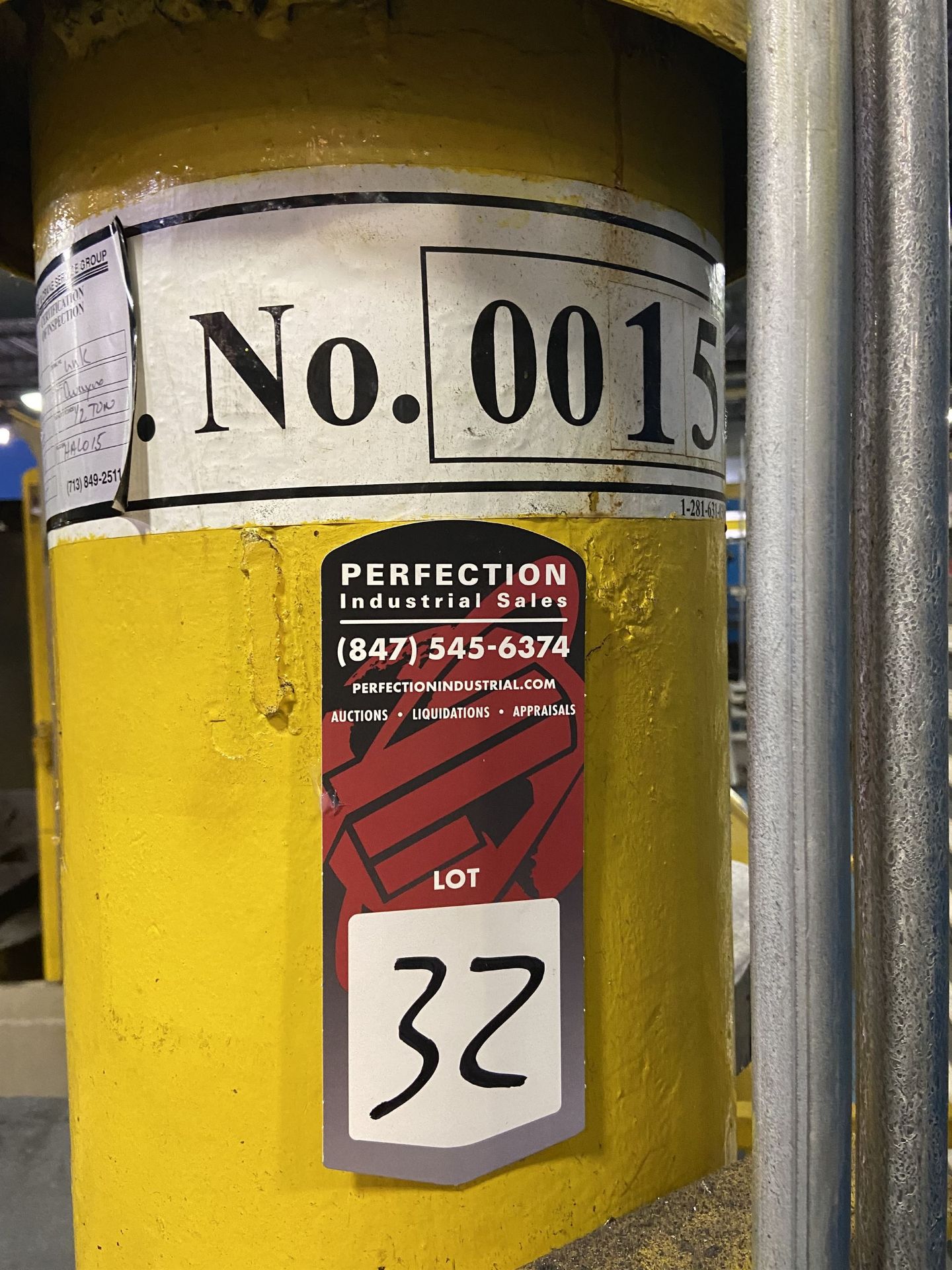 1/2 Ton Floor Mounted Jib Crane, approx 12' Reach x 11' High with Hoist. Crane # 0015 (Attention: - Image 5 of 5