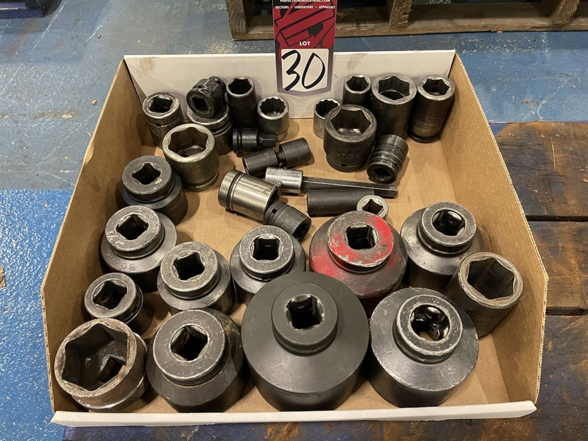 Lot of Assorted Sockets