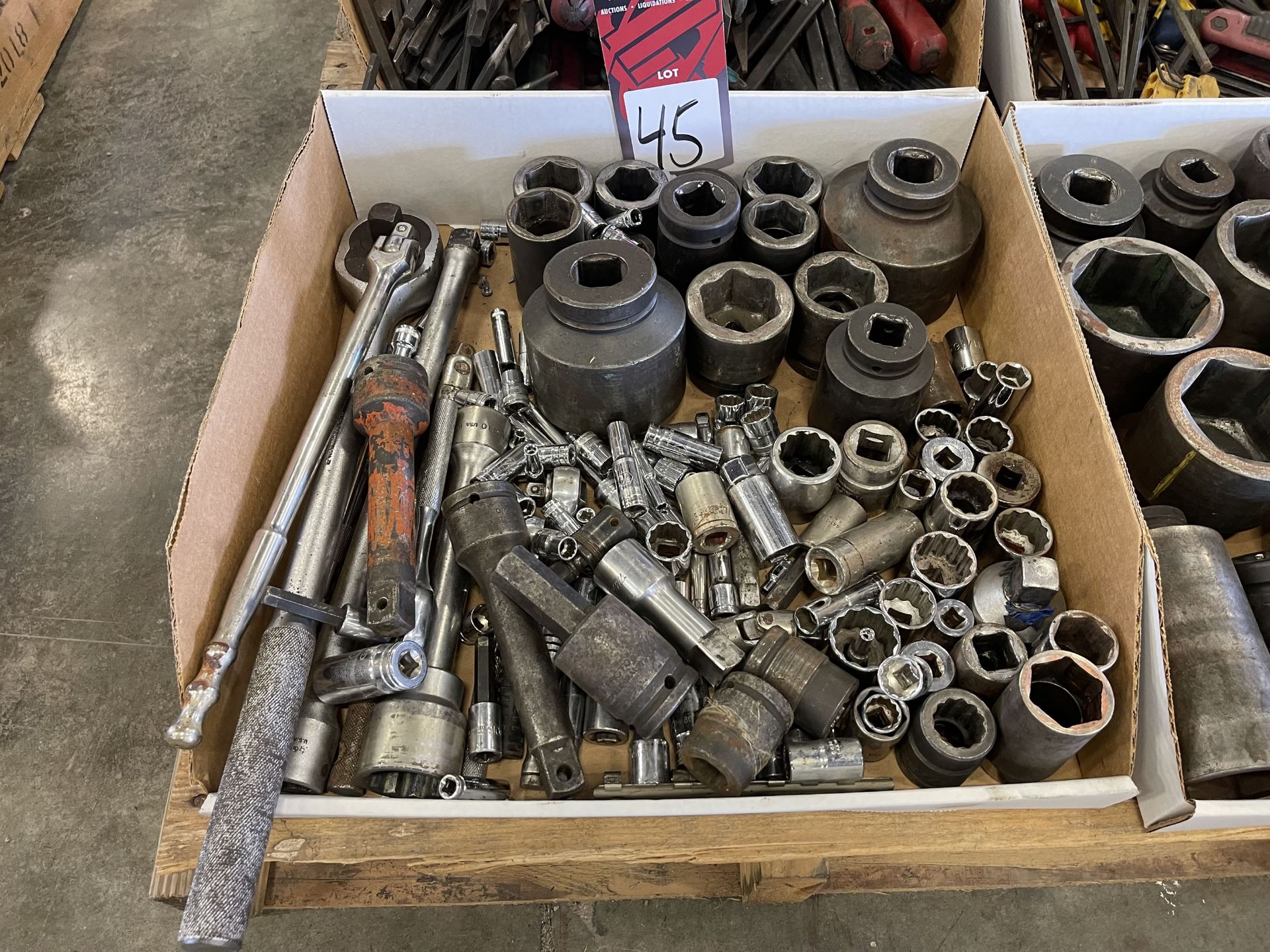 Lot of Assorted Sockets