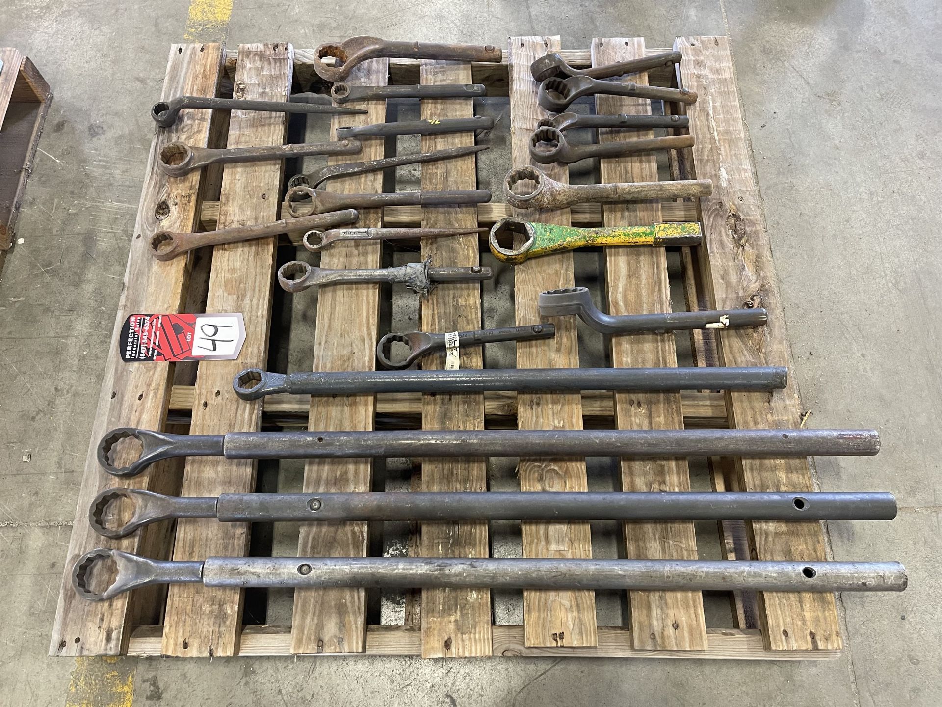 Lot of Striking Wrenches